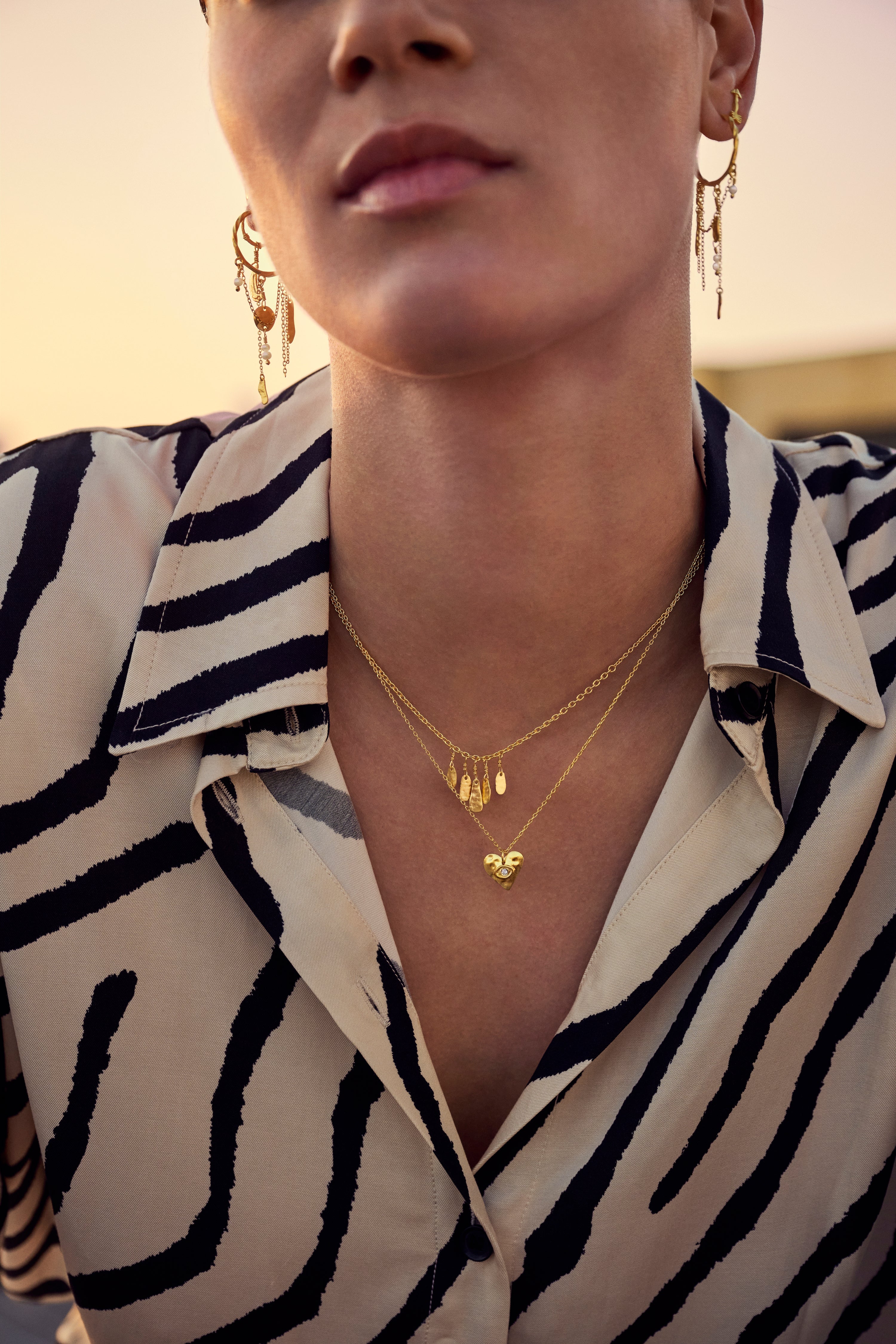 Maanesten halskæder