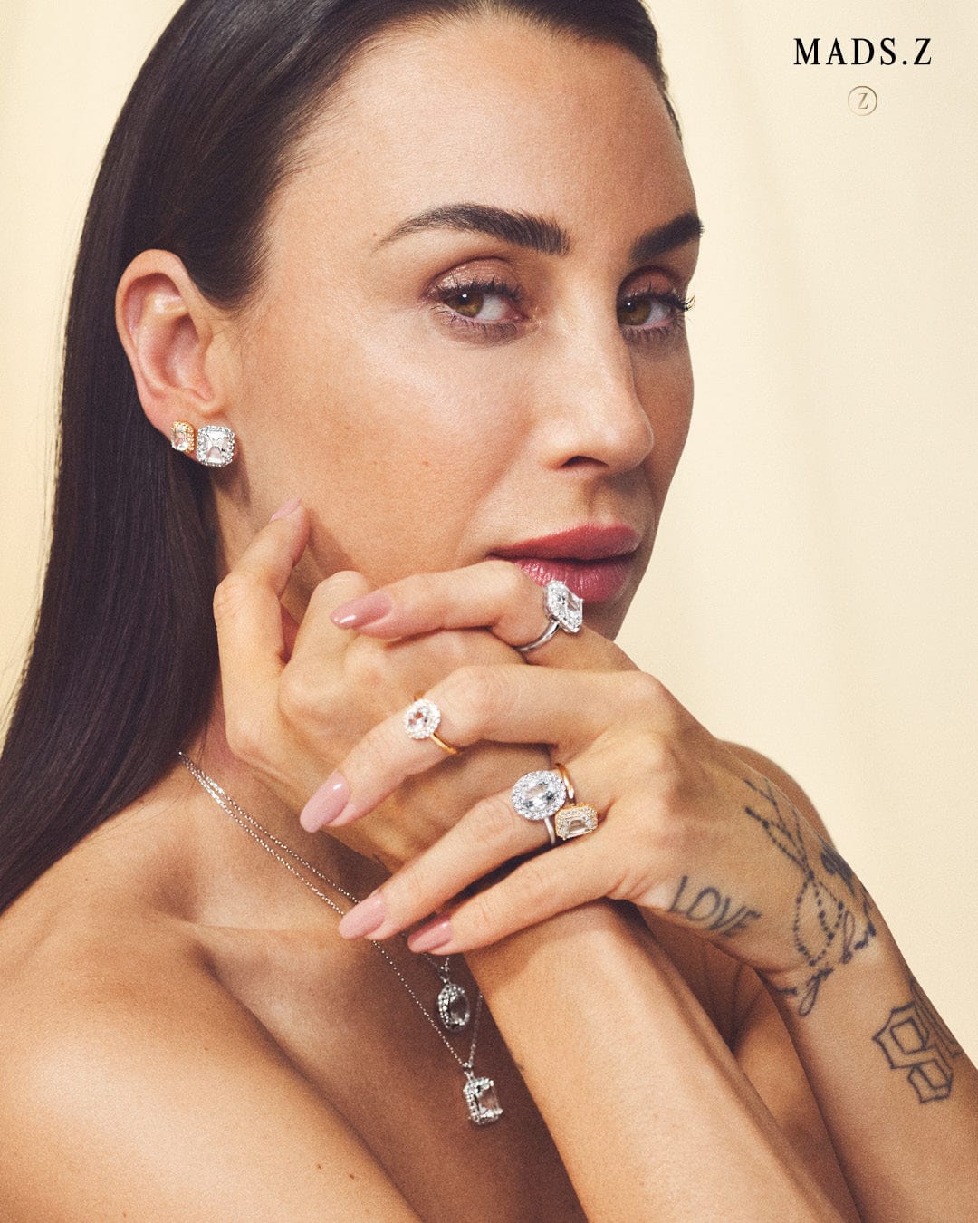 Øreringe i 8 karat guld