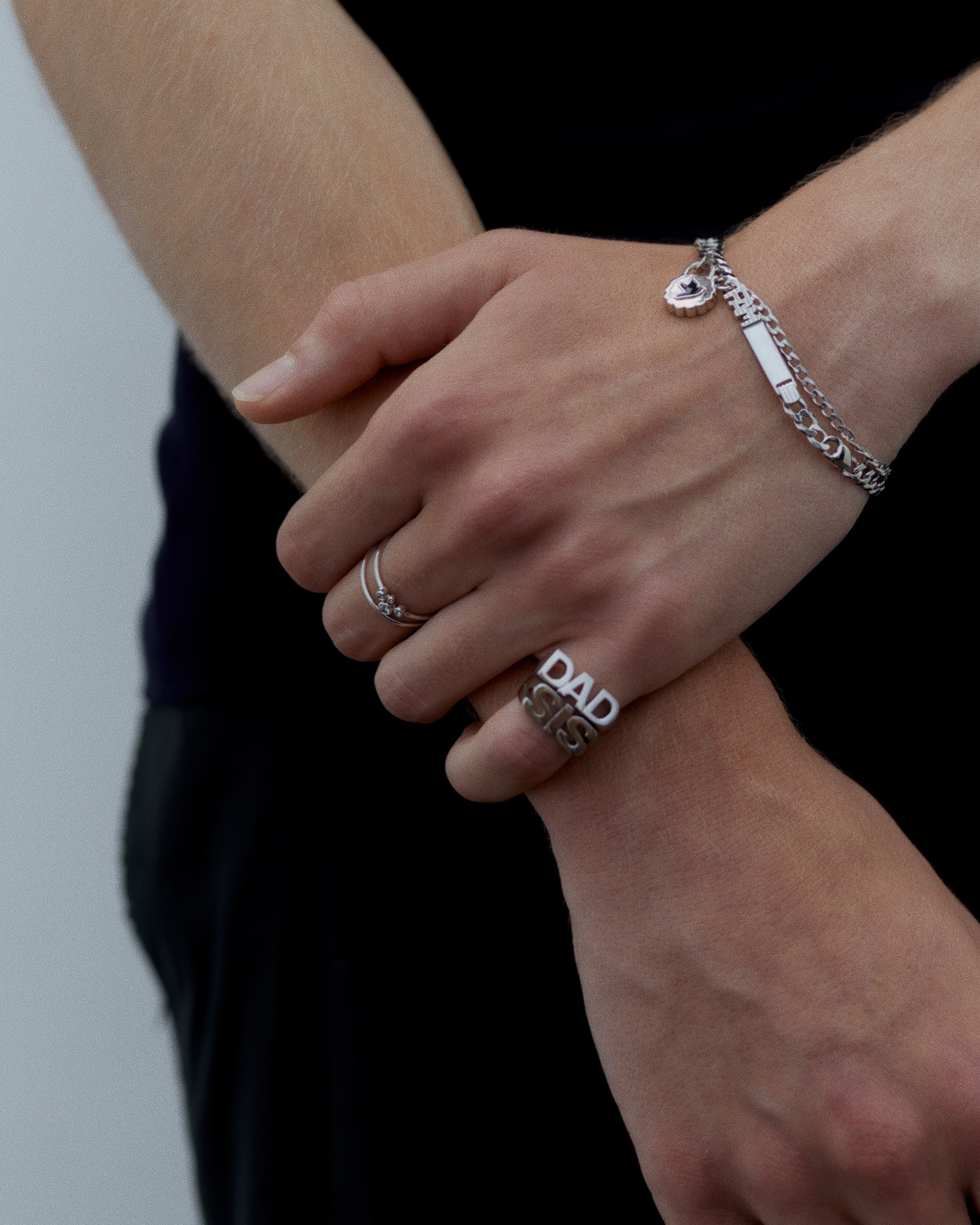 SIS ring fra Maria Black