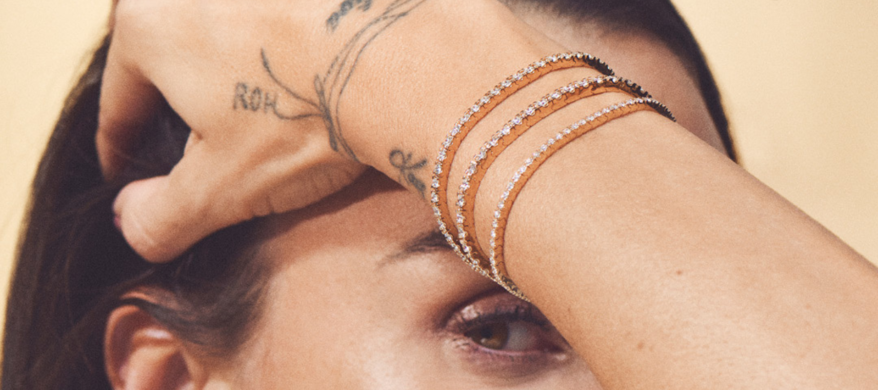 armbånd i massiv guld