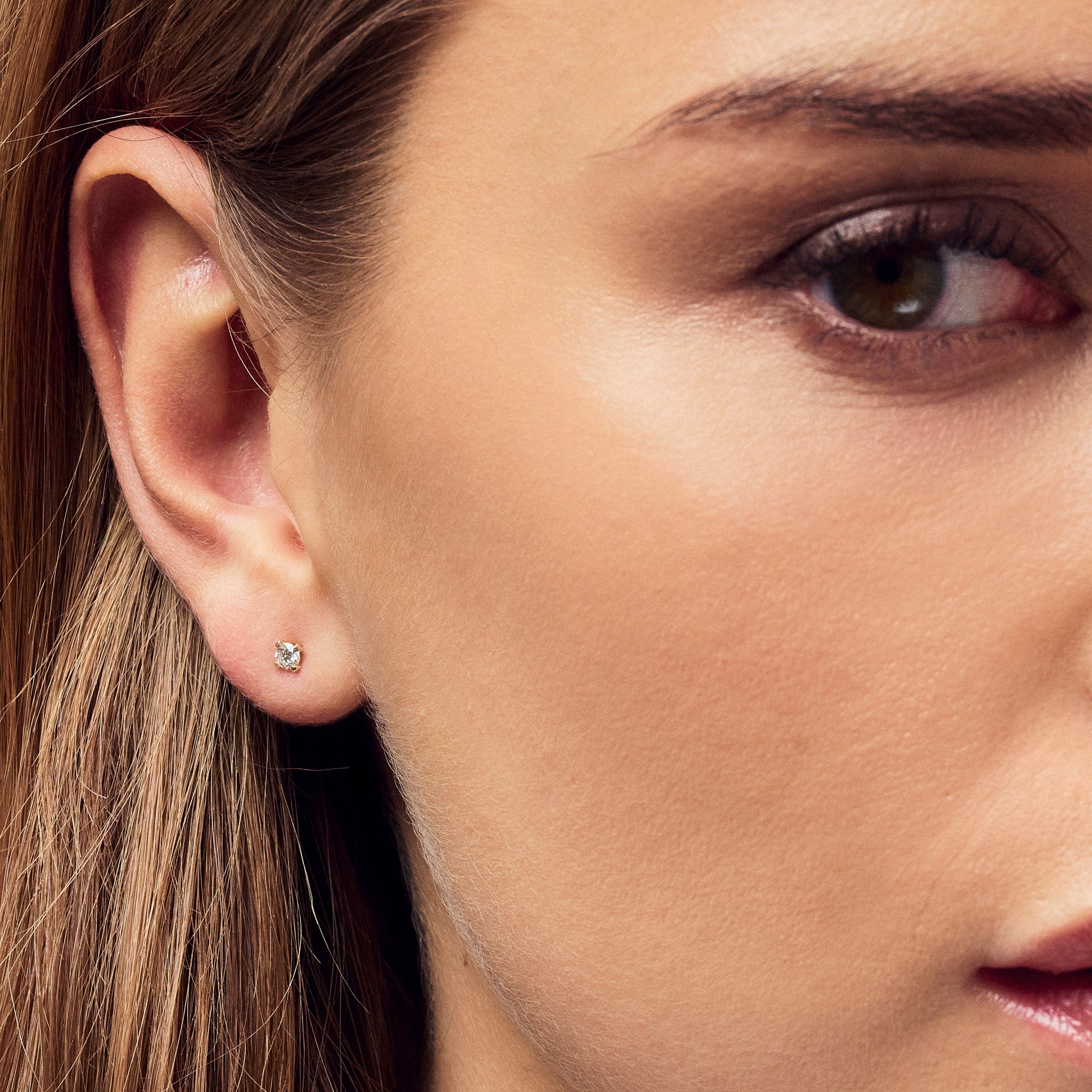 Diamant ørestikker