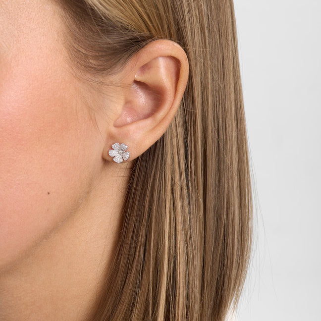 Fleur ørestikker med zirkonia - sølv