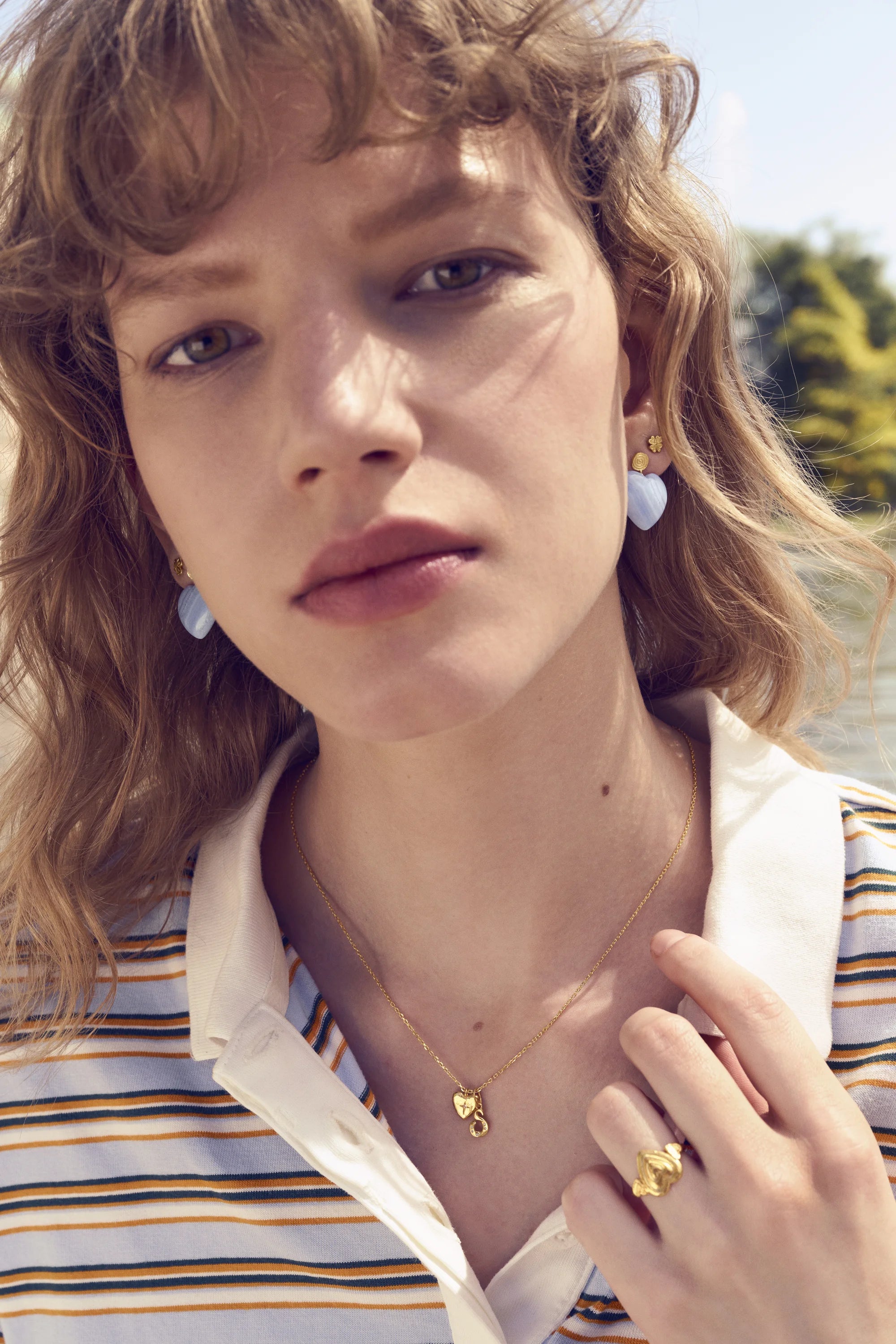 Penny Blue Lace ørering - forgyldt
