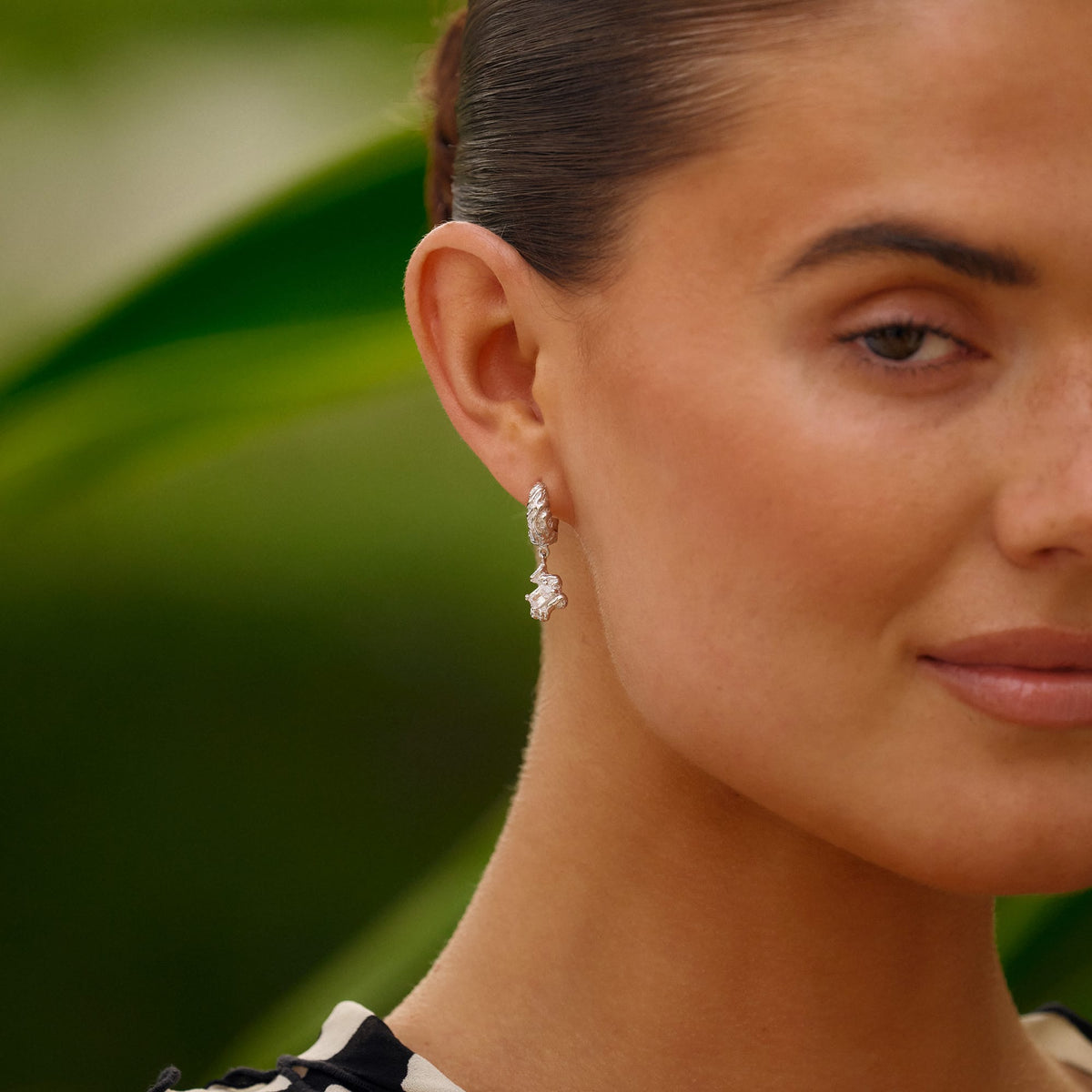 Camille Brinch Øreringe Par Large Flare Zebra hoops - sølv LFZH
