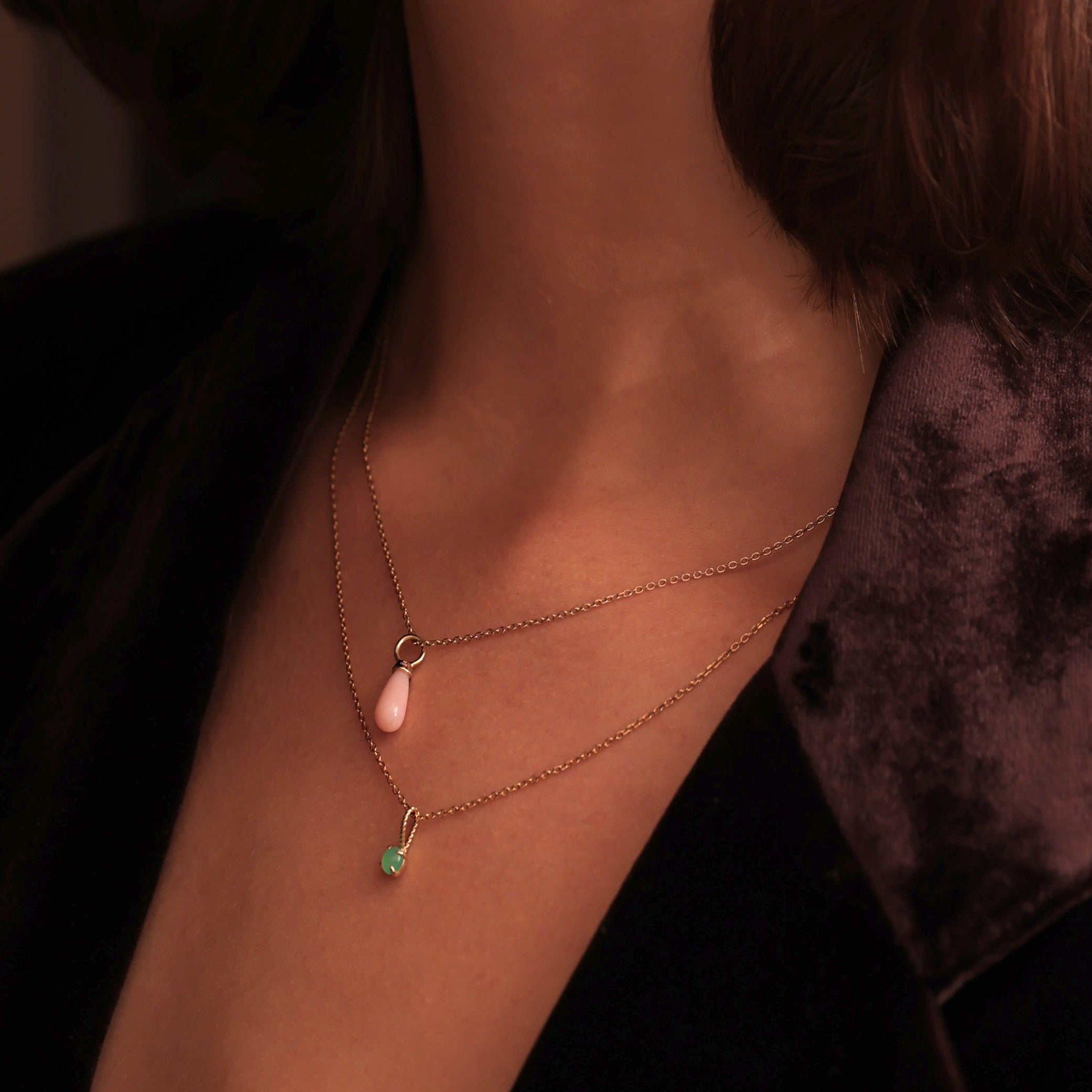 Carré Drop vedhæng med Pink Opal - 10 karat TL 4414 PO