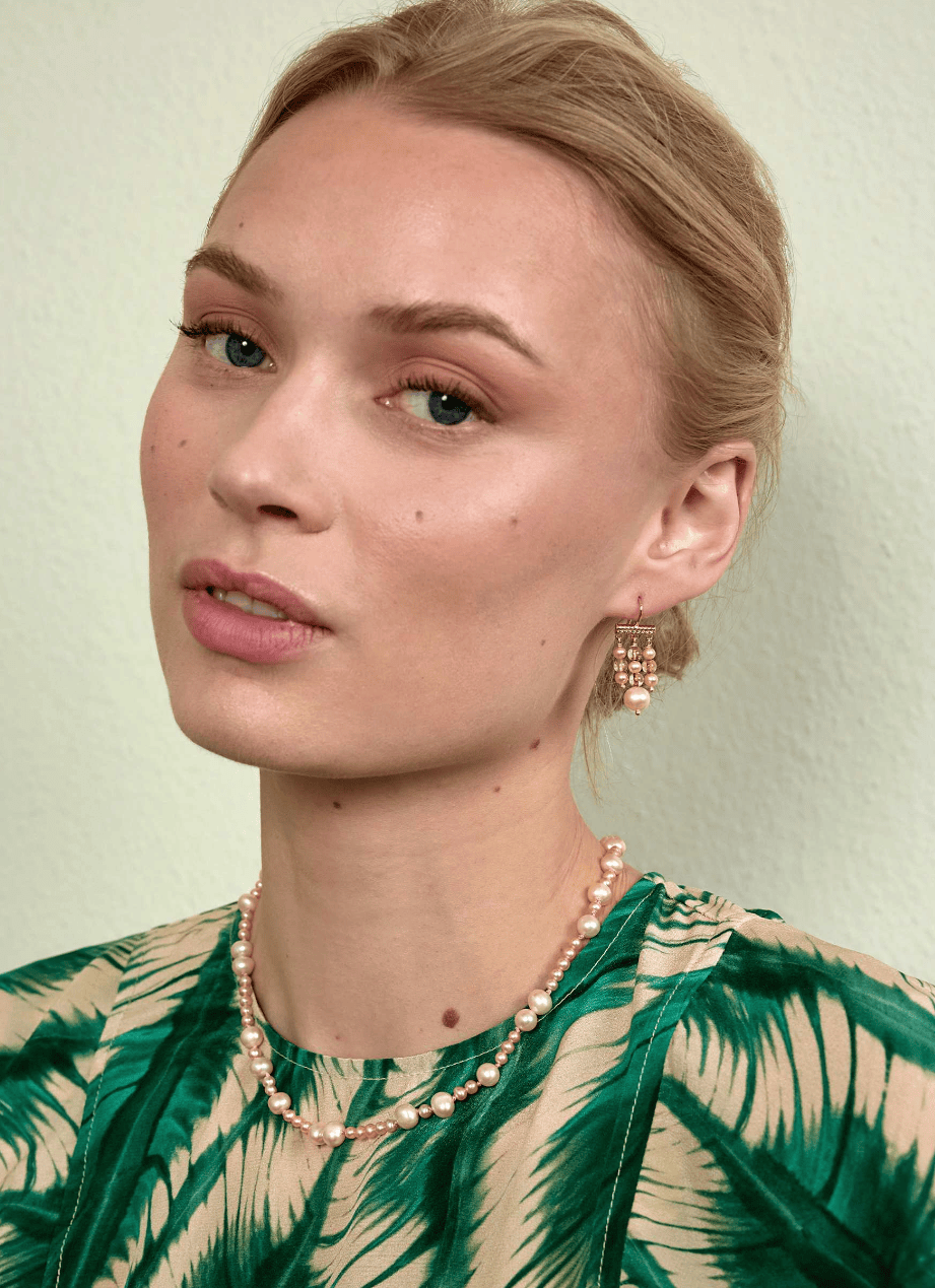 Carré Madeleine halskæde med Pink ferskvandsperler - forgyldt FC 4668 BN 42cm