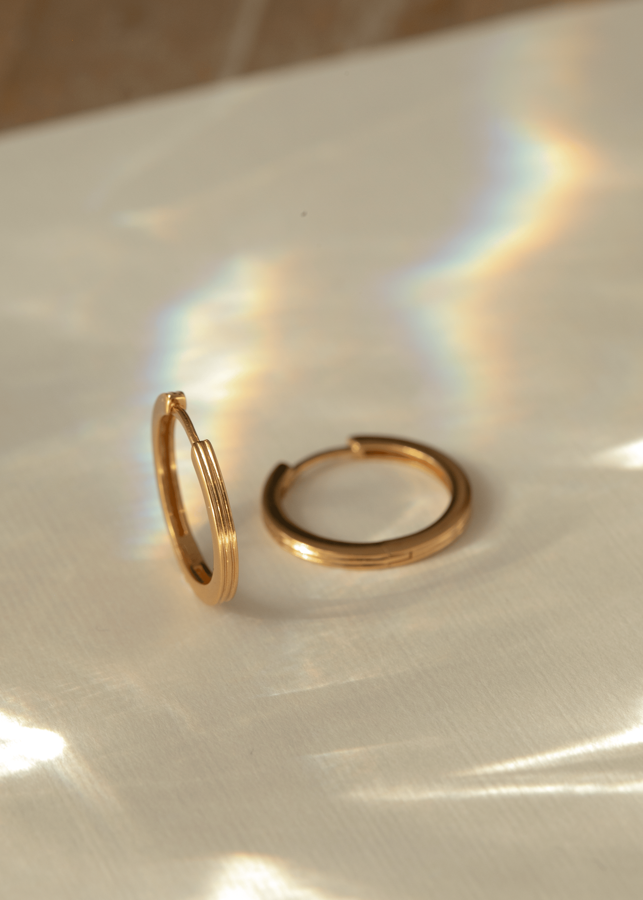 Carré Øreringe Unicorn guld hoops øreringe 15 mm - forgyldt FH 4415 1,5cm 1pc.