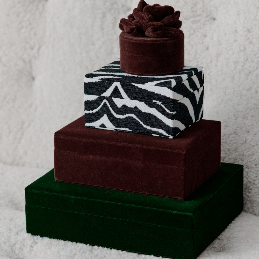 DAY ET Smykkeskrin Day velour smykkeskrin flower - winetasing 3255490955