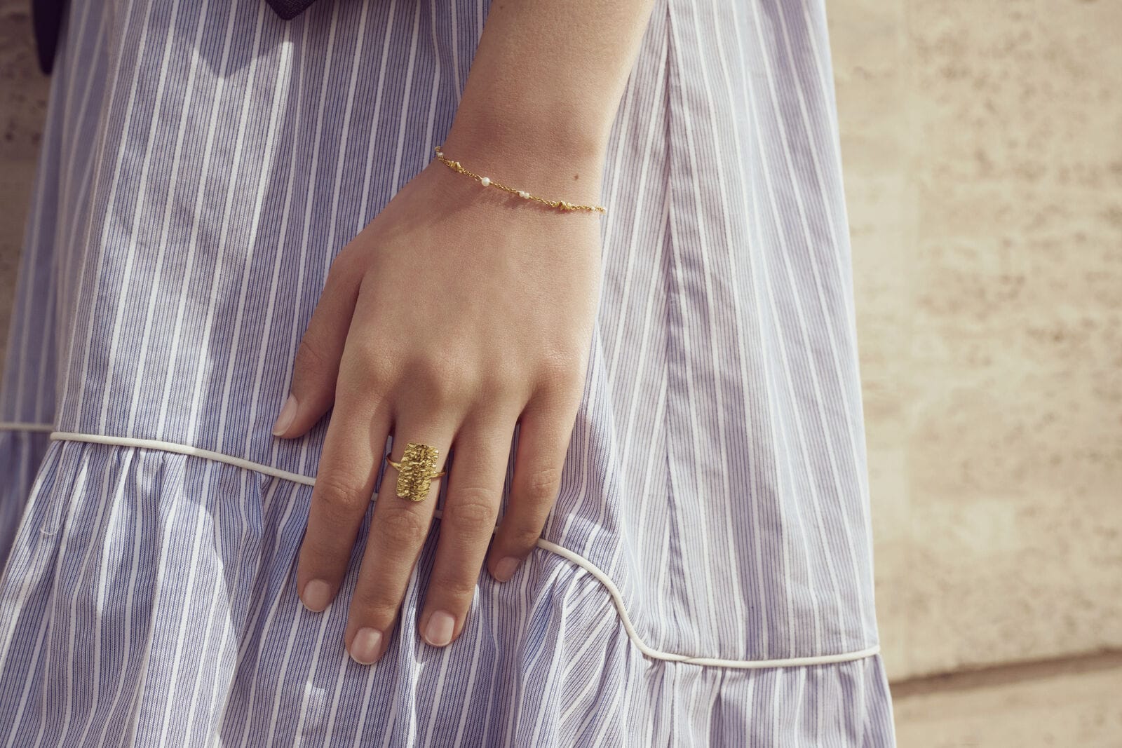 Maanesten Ringe Cuesta Ring - Forgyldt