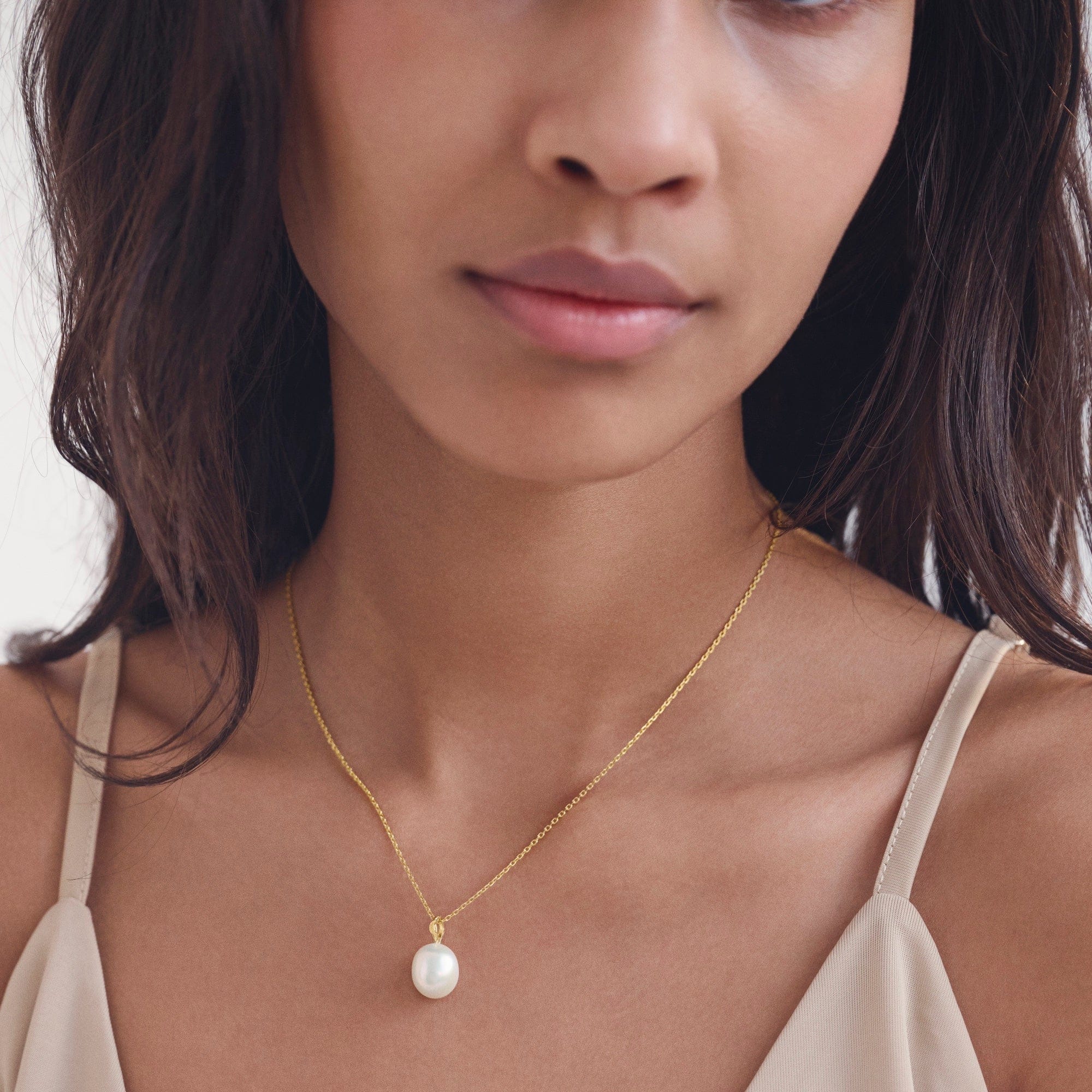 Maanesten Vedhæng Pearl water spirit charm vedhæng - forgyldt 2828a