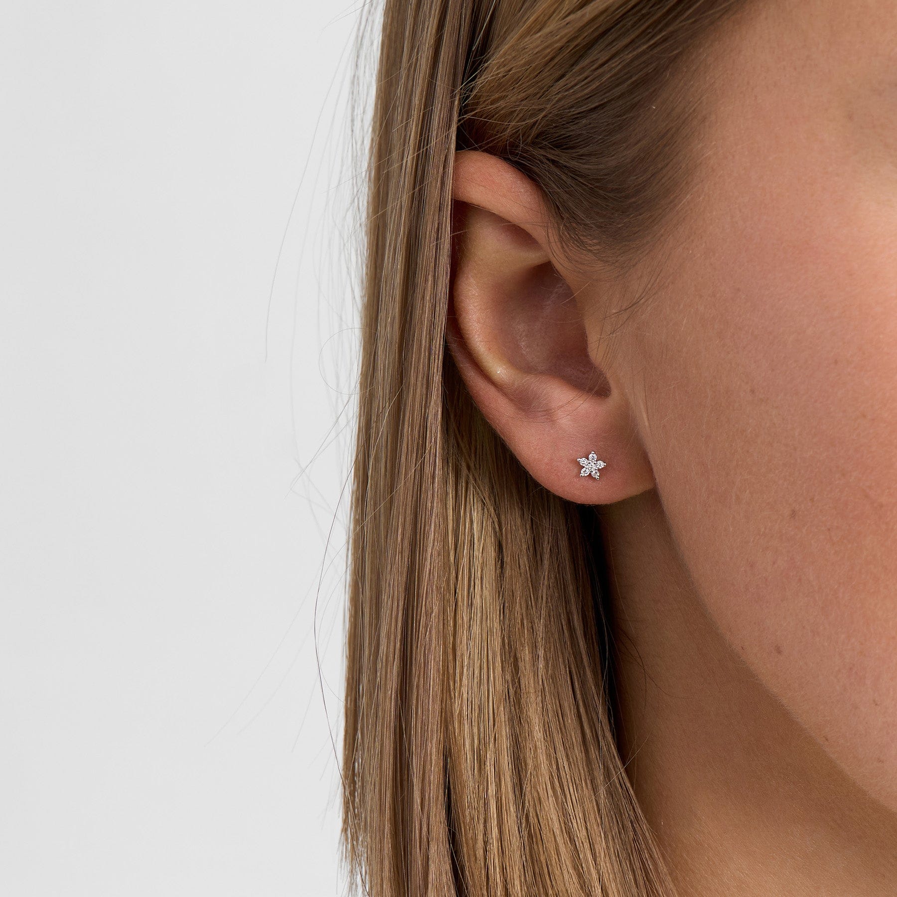 Mads Z Céleste små ørestikker - sølv 2117140