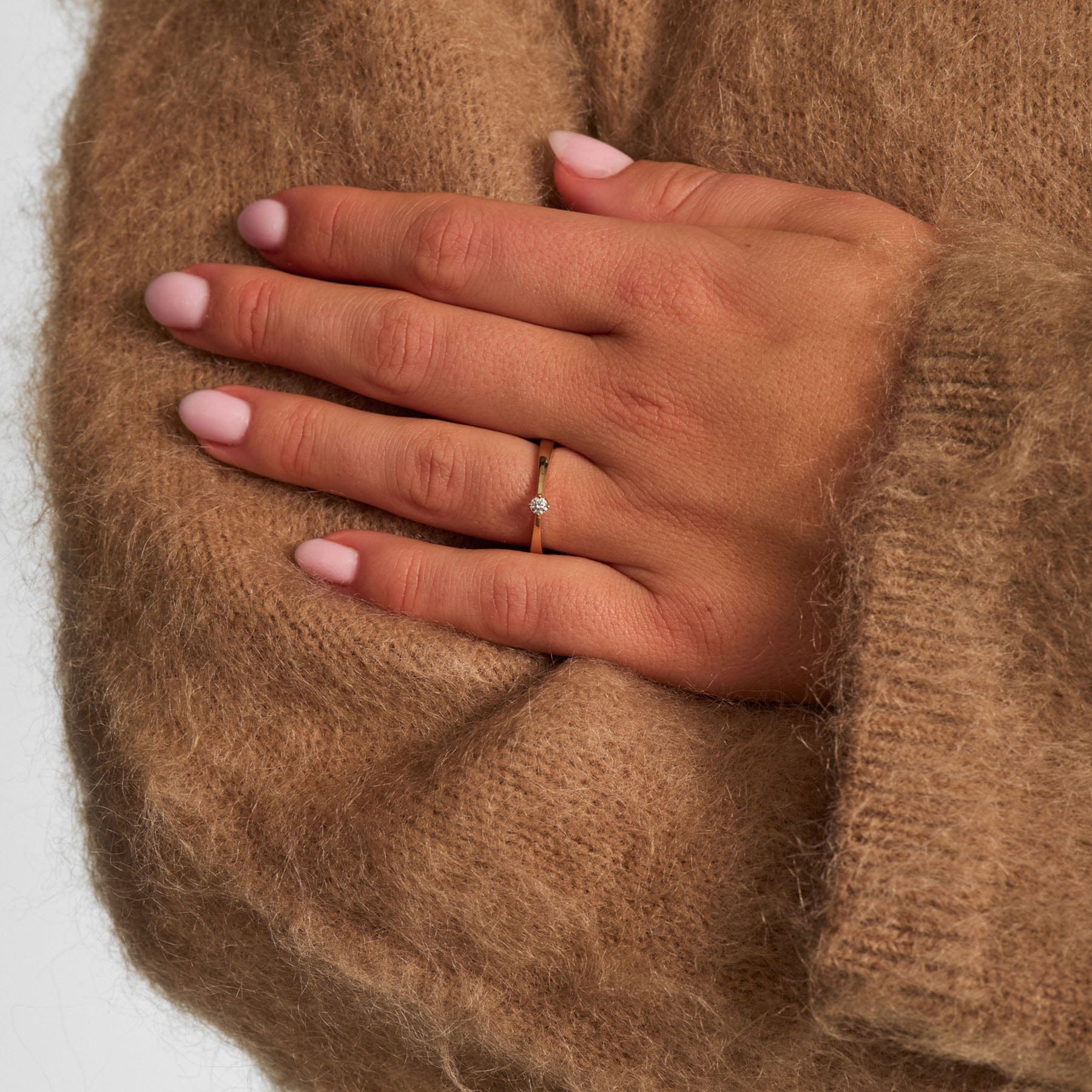 Mads Z Ringe Crown solitaire ring med 0,09 ct. diamant - 14 Karat