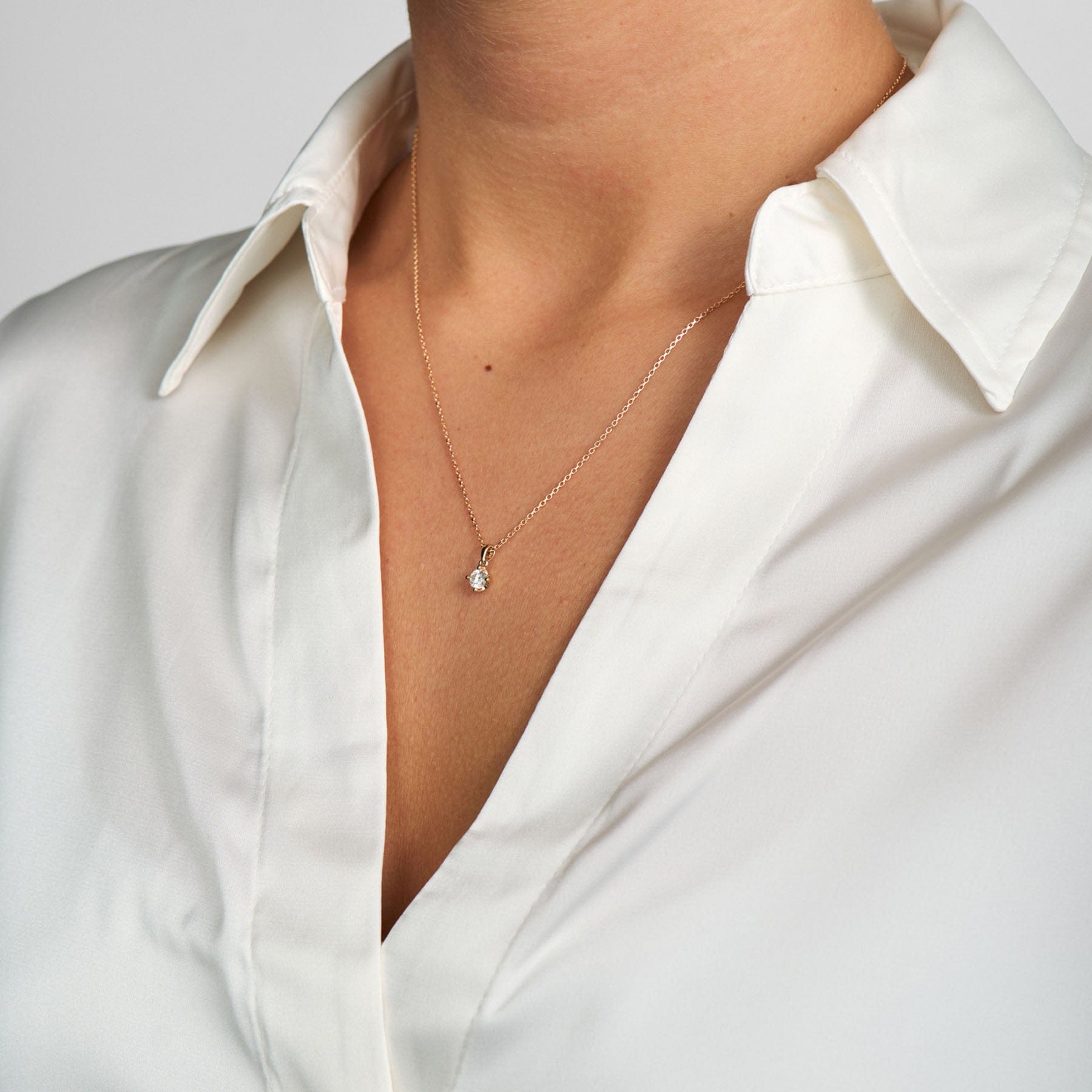 Mads Z Halskæder Crown vedhæng med 0,24 ct. diamant - 14 Karat 1531624