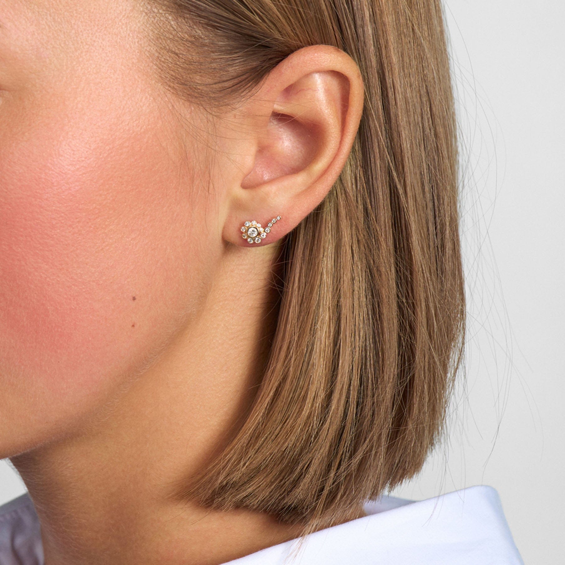 Mads Z Øreringe Freya ørestikker med 0,37 ct. diamanter - 14 Karat 1511176