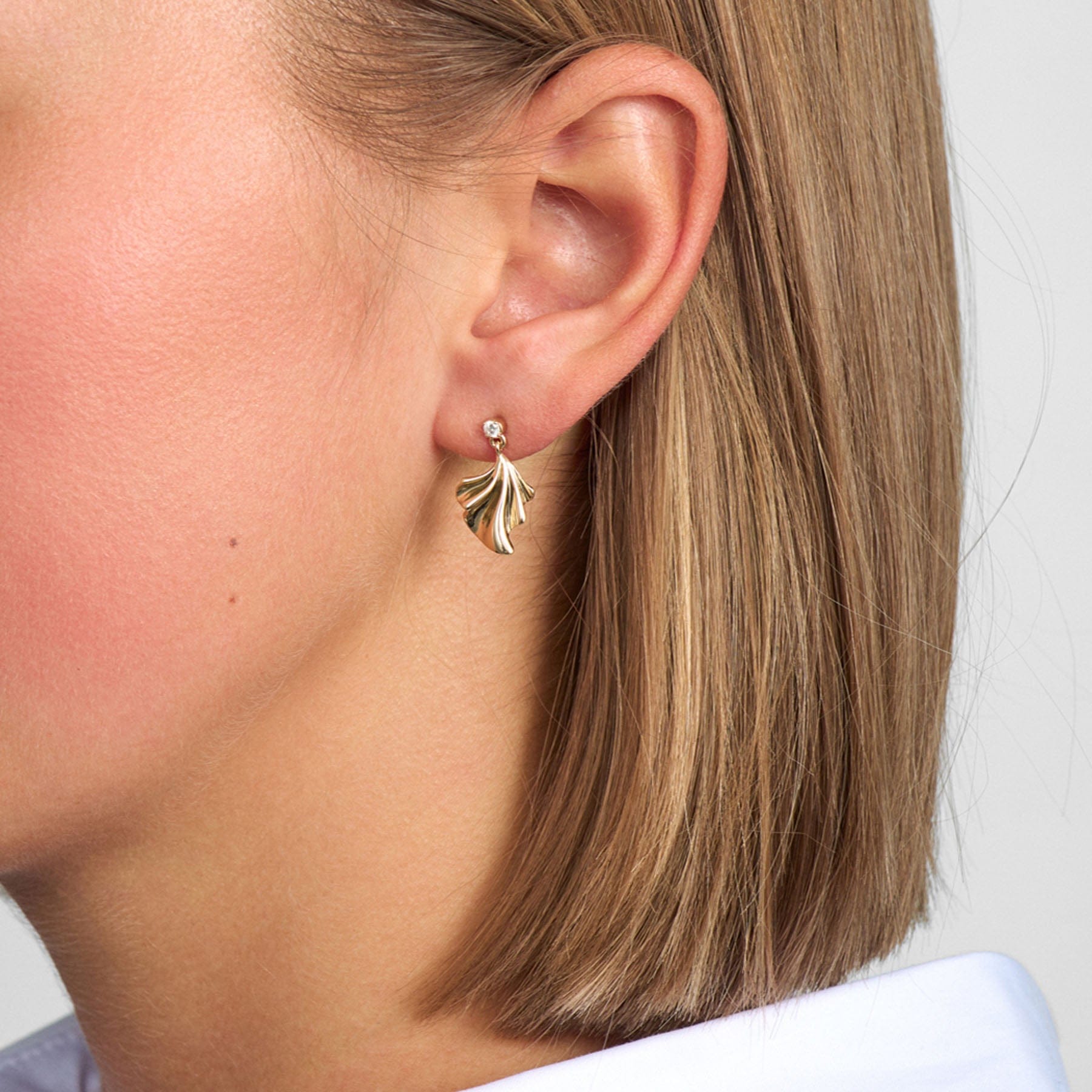 Mads Z Øreringe Monarch ørestik 0,10 ct. W.SI - 14 Karat 1511154