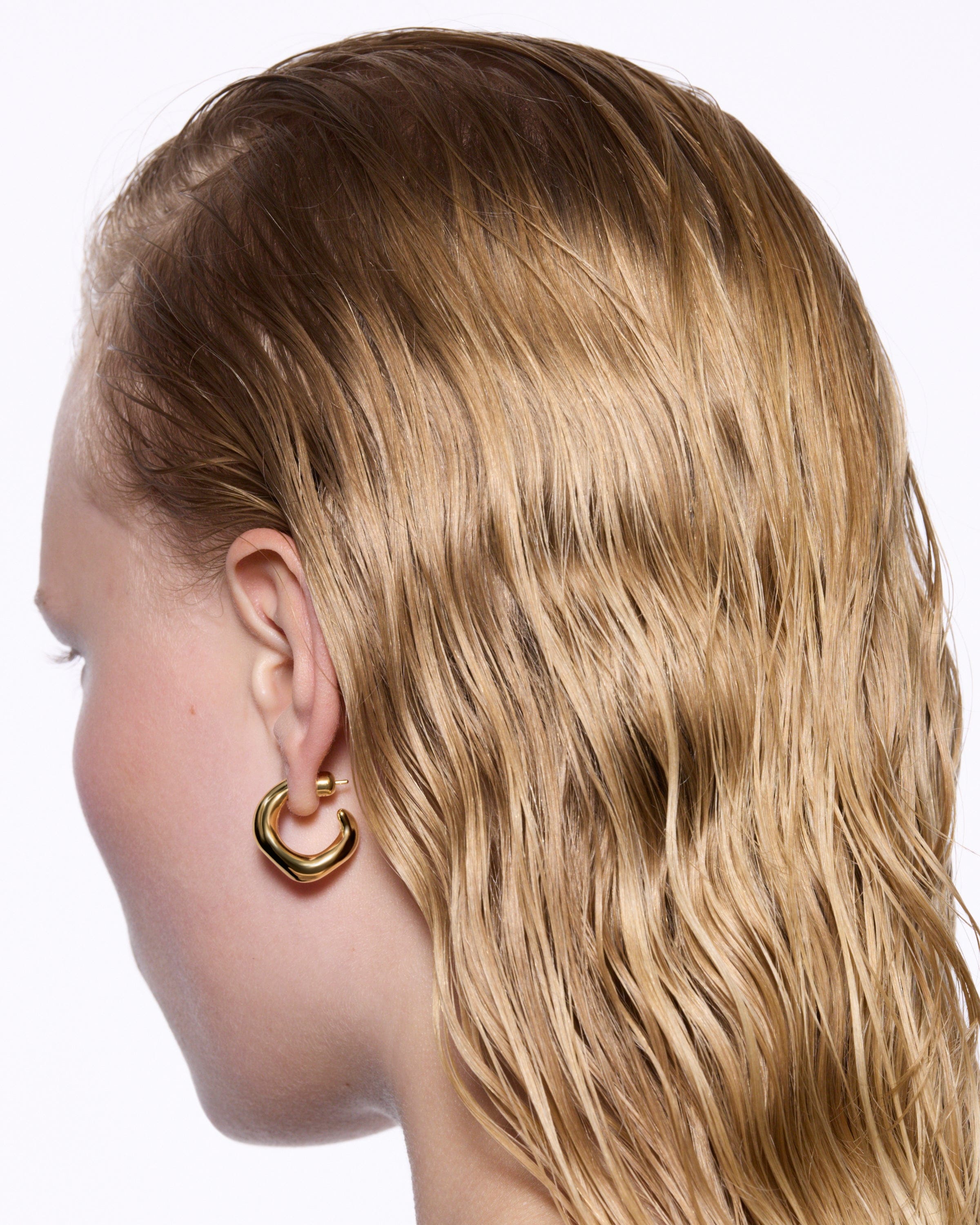 Maria Black Anil Hoop øreringe Large - Forgyldt