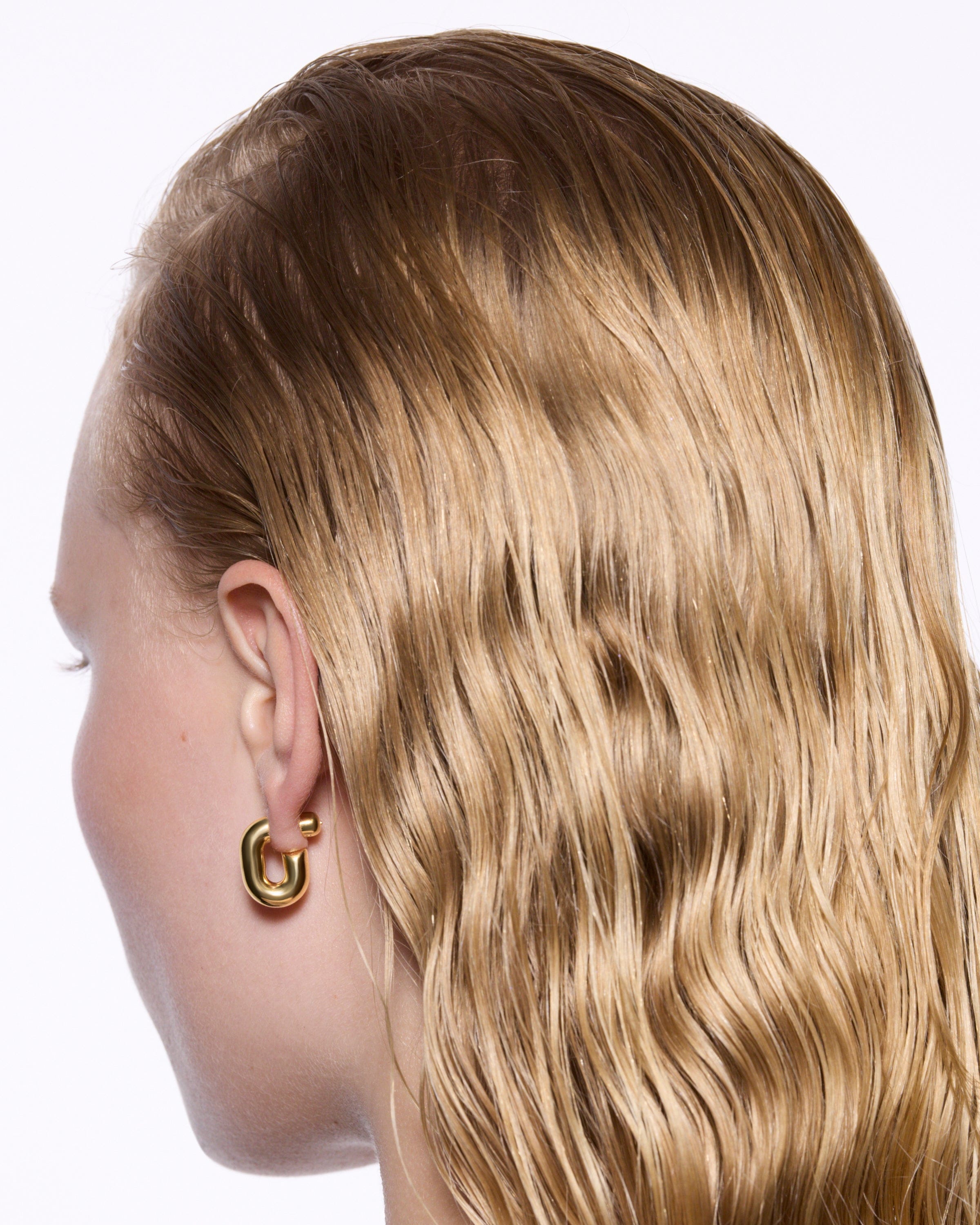 Maria Black Forma Hoop Small - Forgyldt