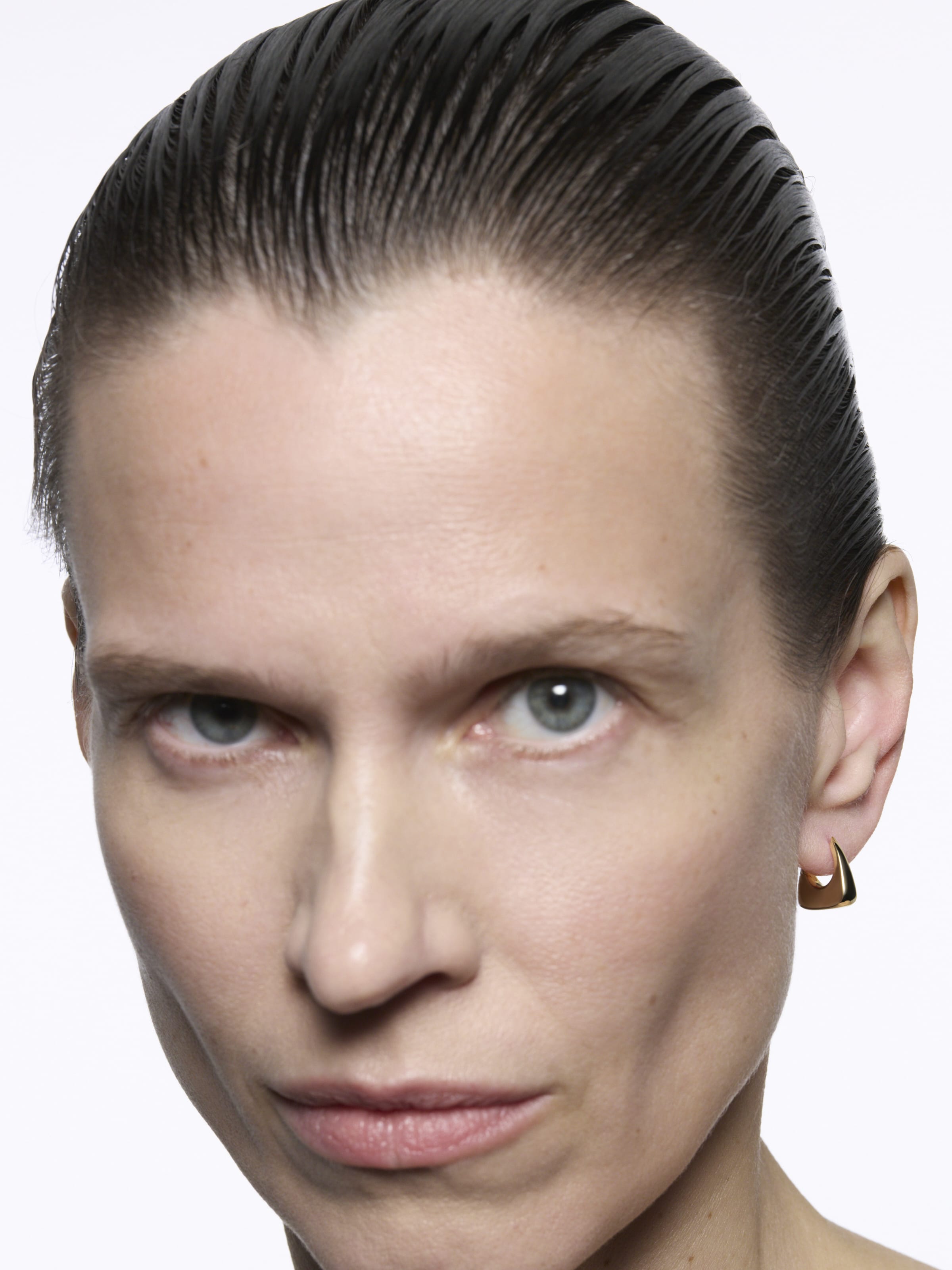 Maria Black Øreringe Tote Huggie - Forgyldt