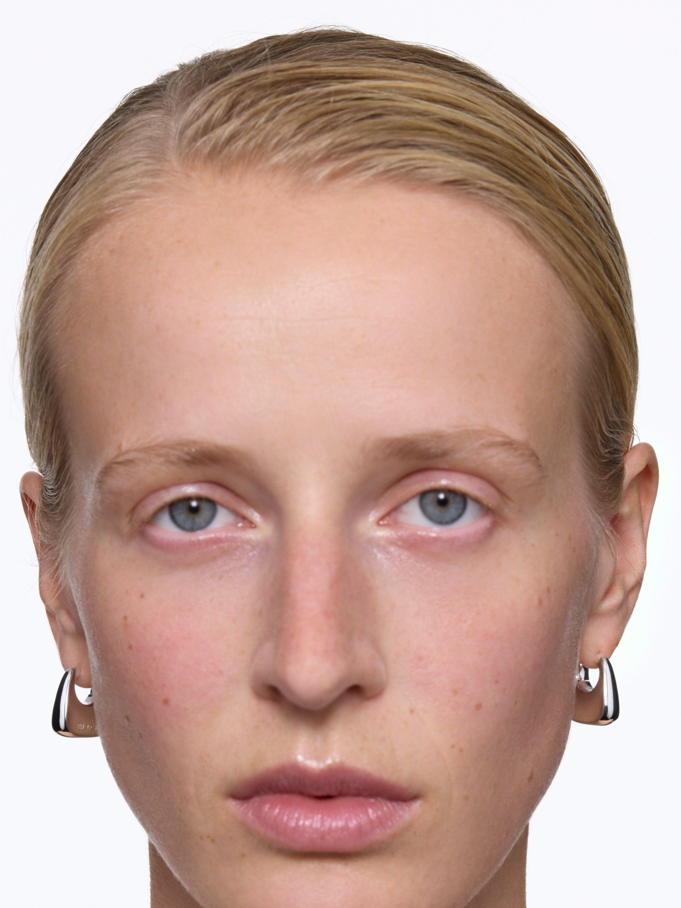 Maria Black Øreringe Tote medium ørering - sølv