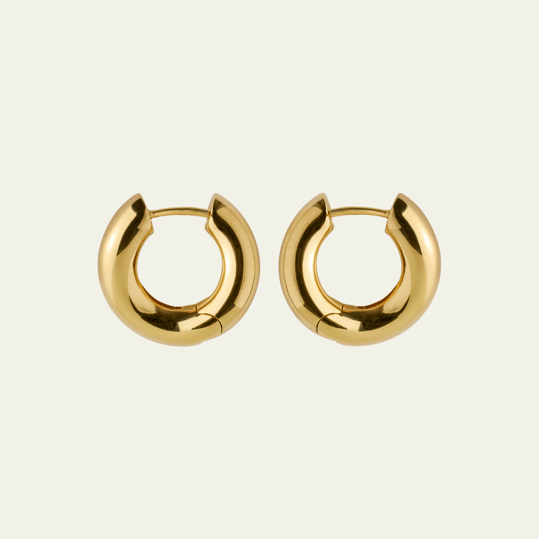 Pernille Corydon Øreringe Flowing Stream Huggies chunky hoops øreringe - Forgyldt e-399-gp