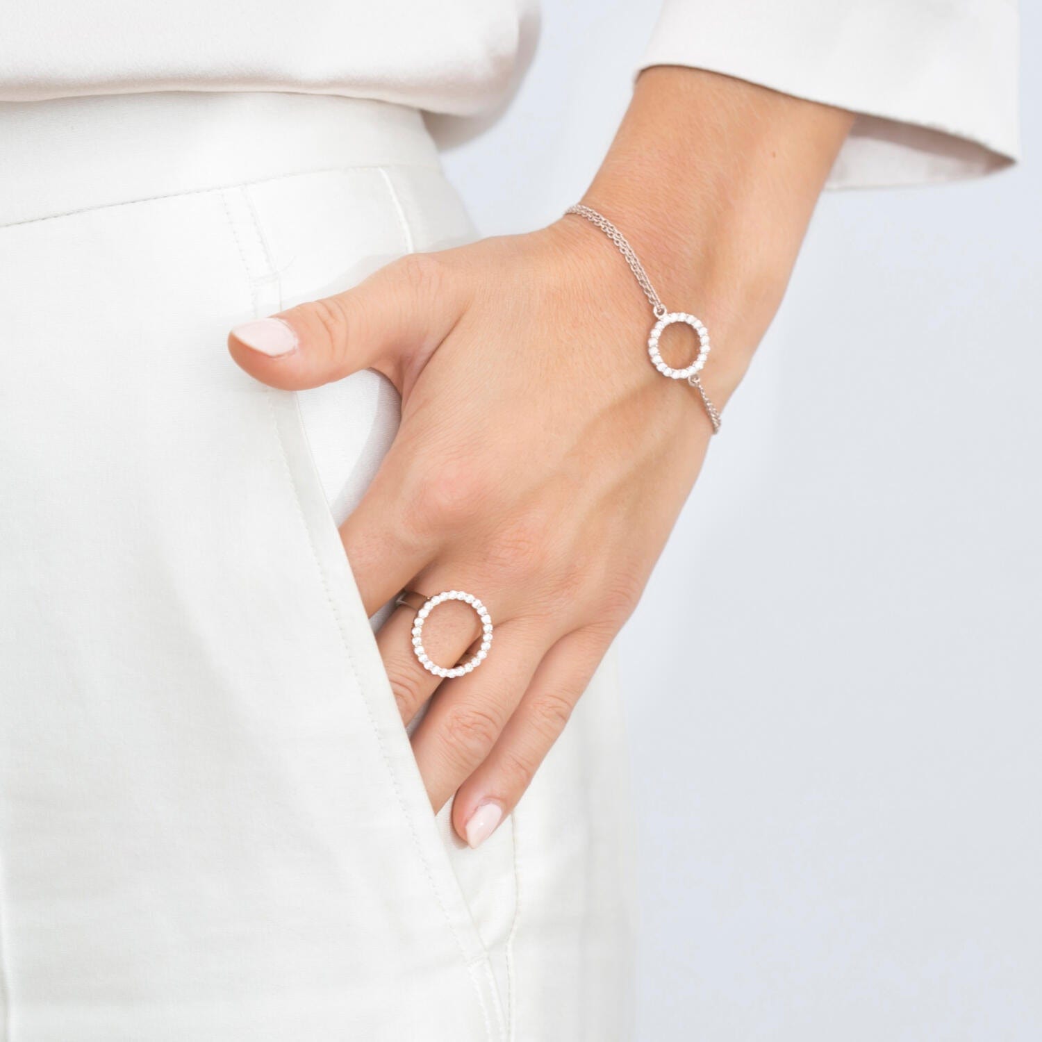 Sif Jakobs Armbånd Biella grande armbånd med hvide zirkoner - sølv SJ-B338(1)-CZ