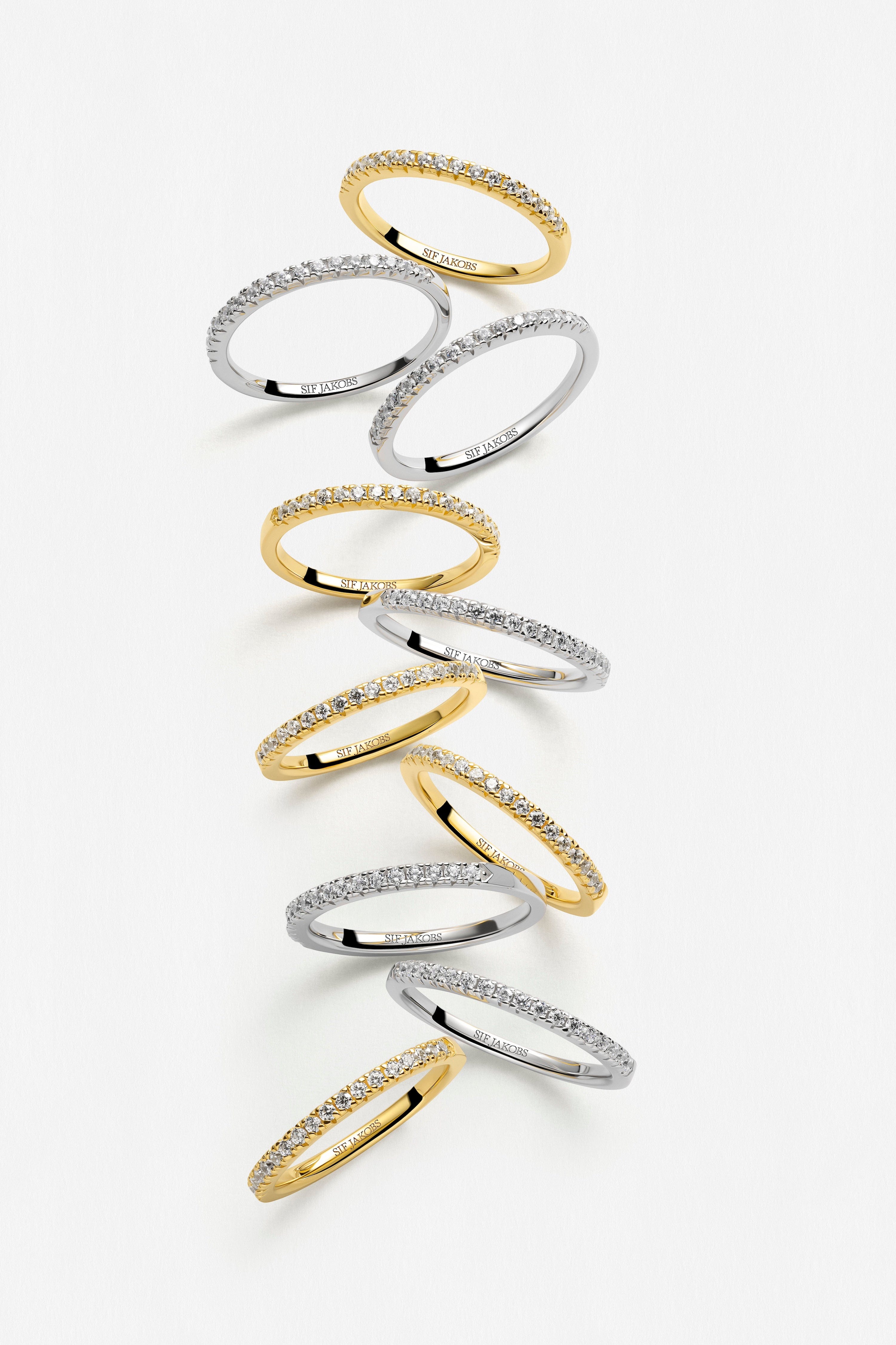Sif Jakobs Ringe Ellera ring med hvide zirkoner - forgyldt