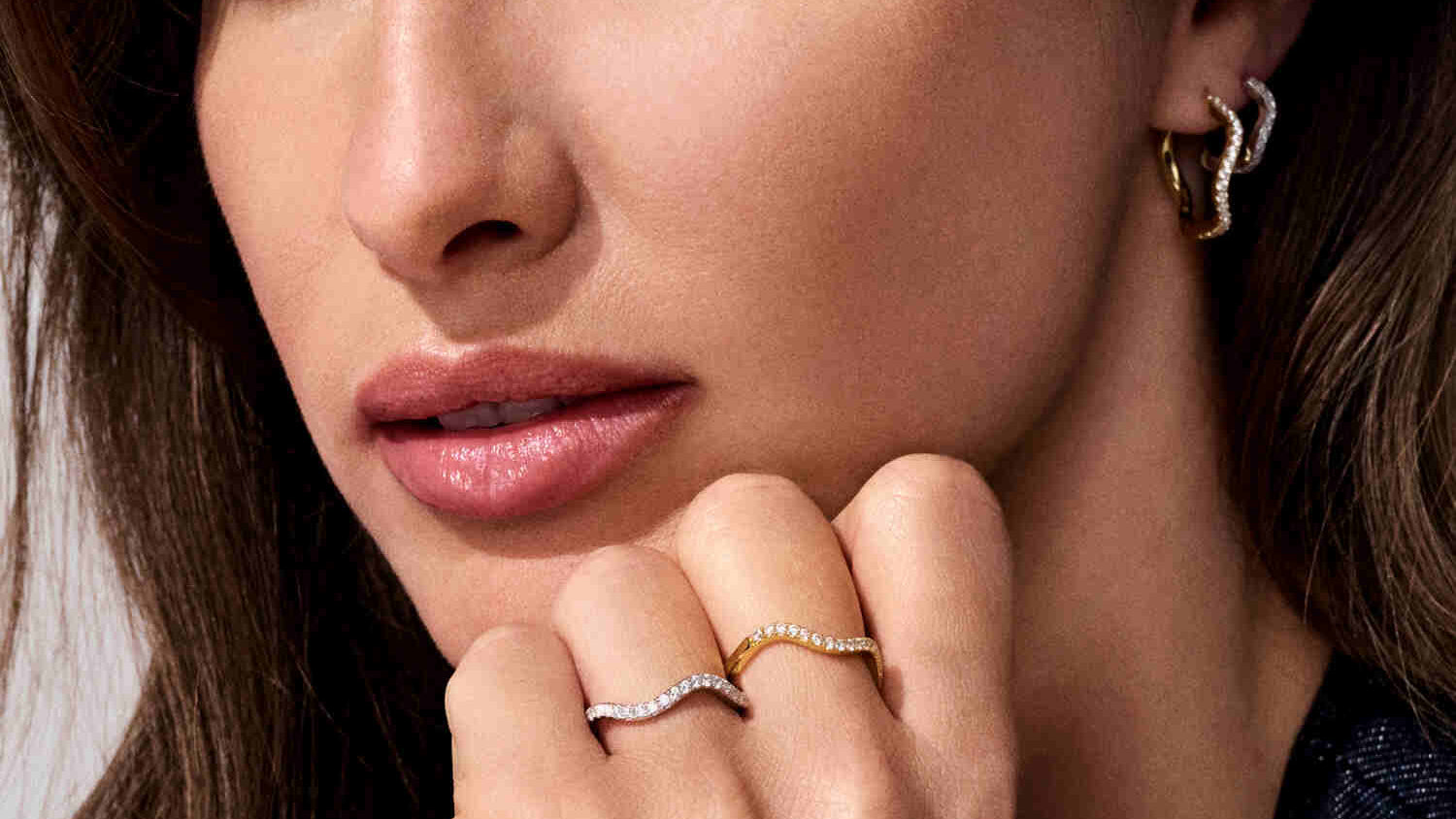 Sif Jakobs Øreringe Ellera waves grande øreringe - sølv SJ-E3869-CZ