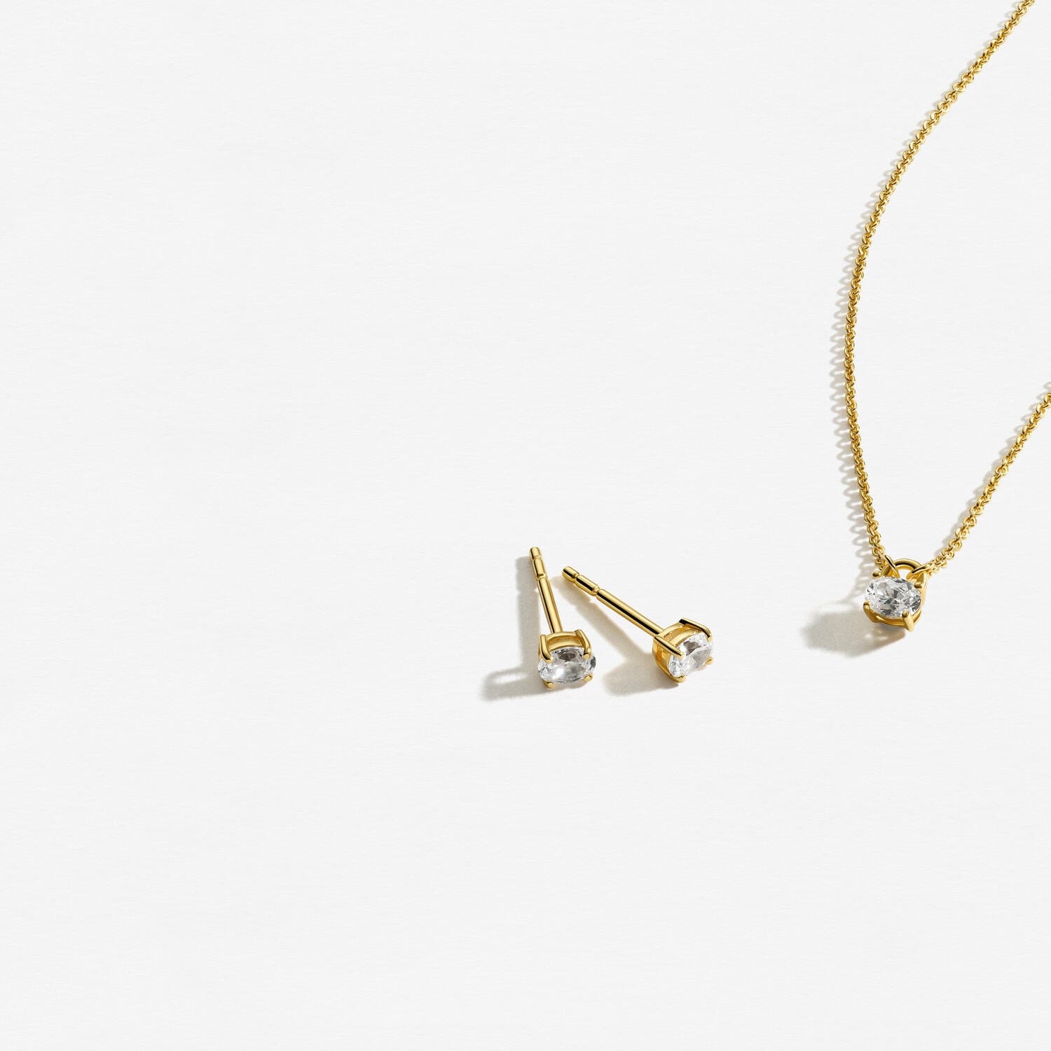 Sif Jakobs Øreringe Ovale øreringe - forgyldt SJ-E2744-CZ-YG