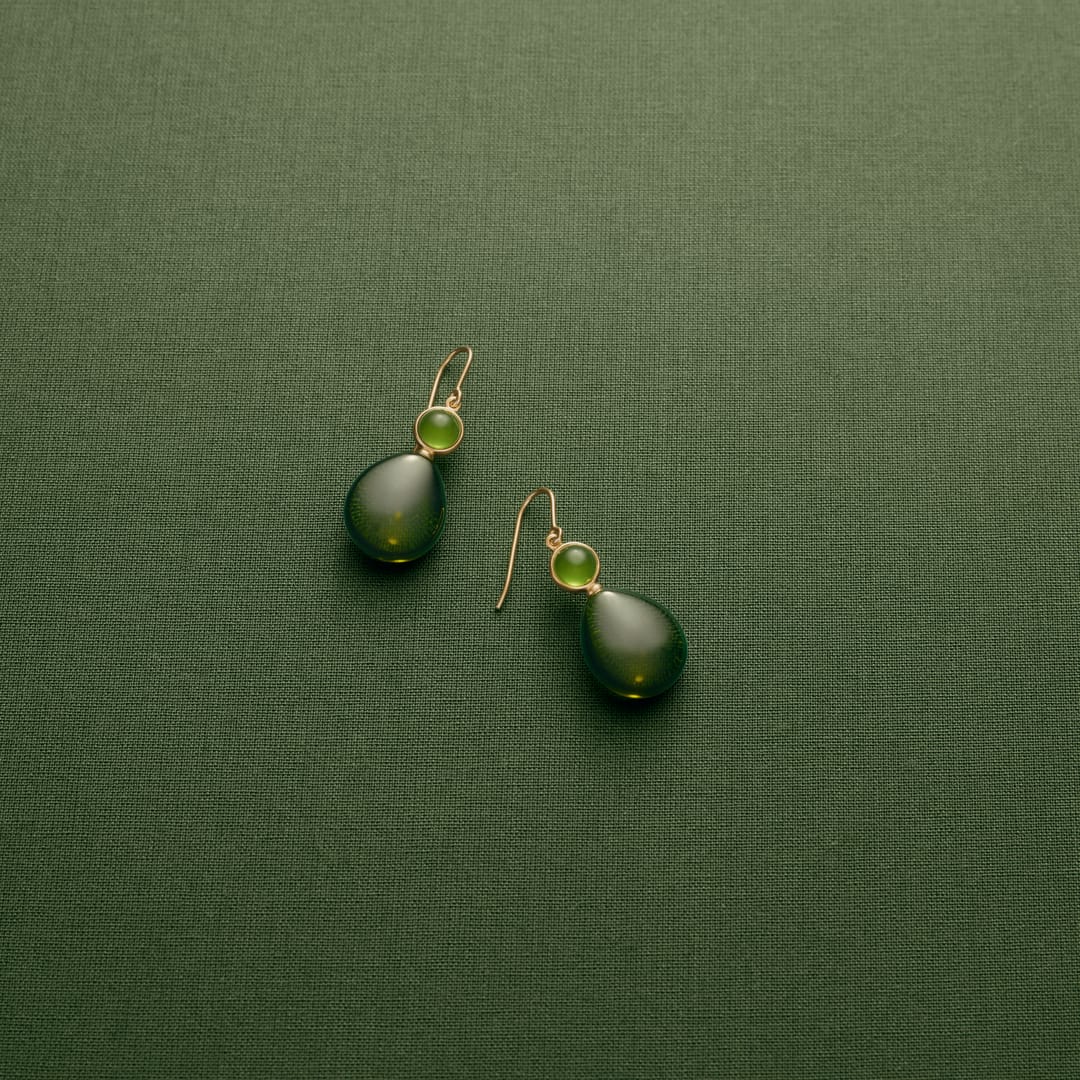 Julie Sandlau Øreringe Prime drop øreringe med moss green og oliven krystal - forgyldt HKS842GDMGOLCR