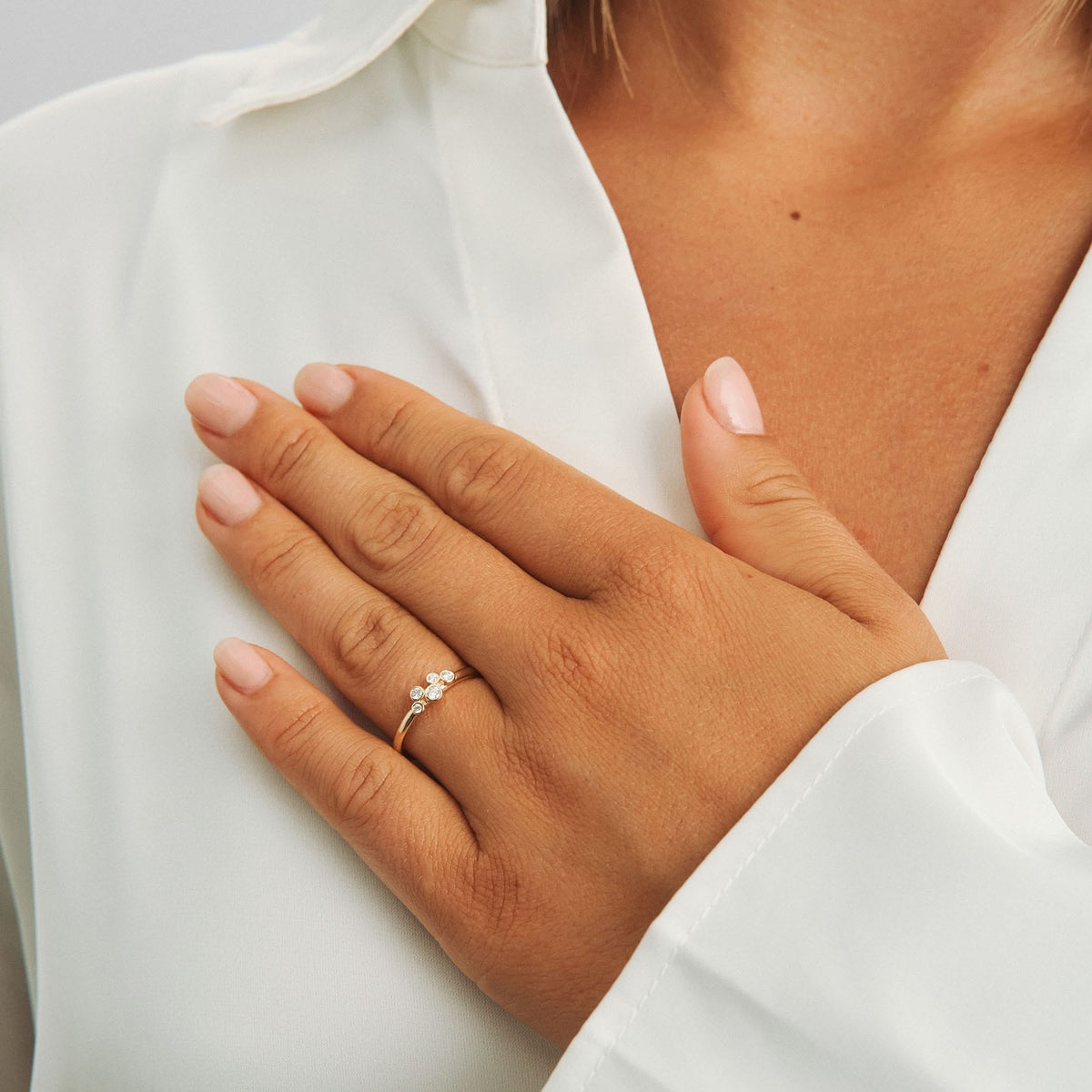 Mads Z Ringe Diamond Dew ring med 0,13 carat - 14 karat guld