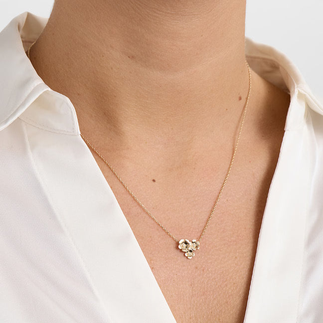 Fleur halskæde med 0,011 carat - 14 karat guld