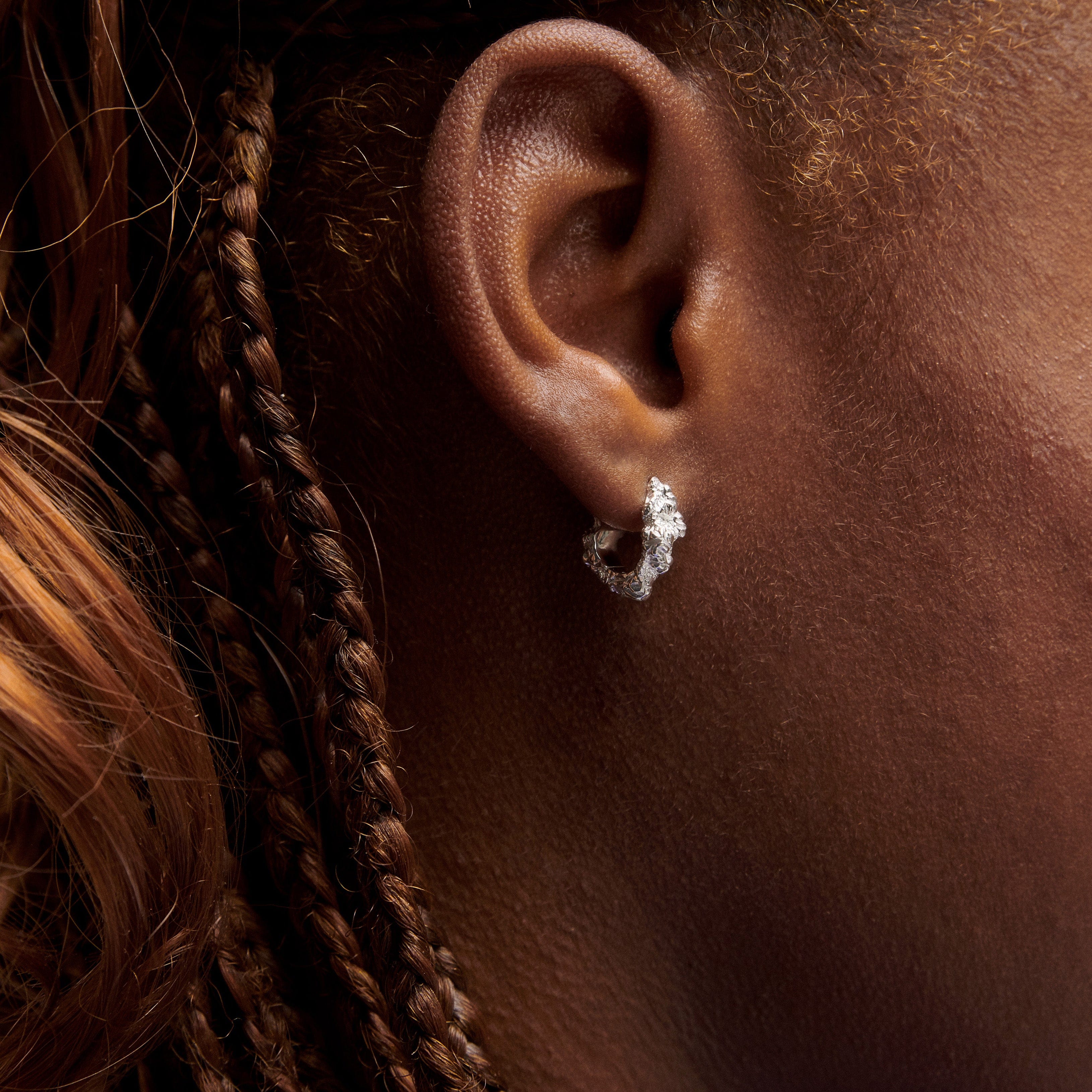 Camille Brinch Øreringe Small Levitate Crush Hoops - sølv SLCRH