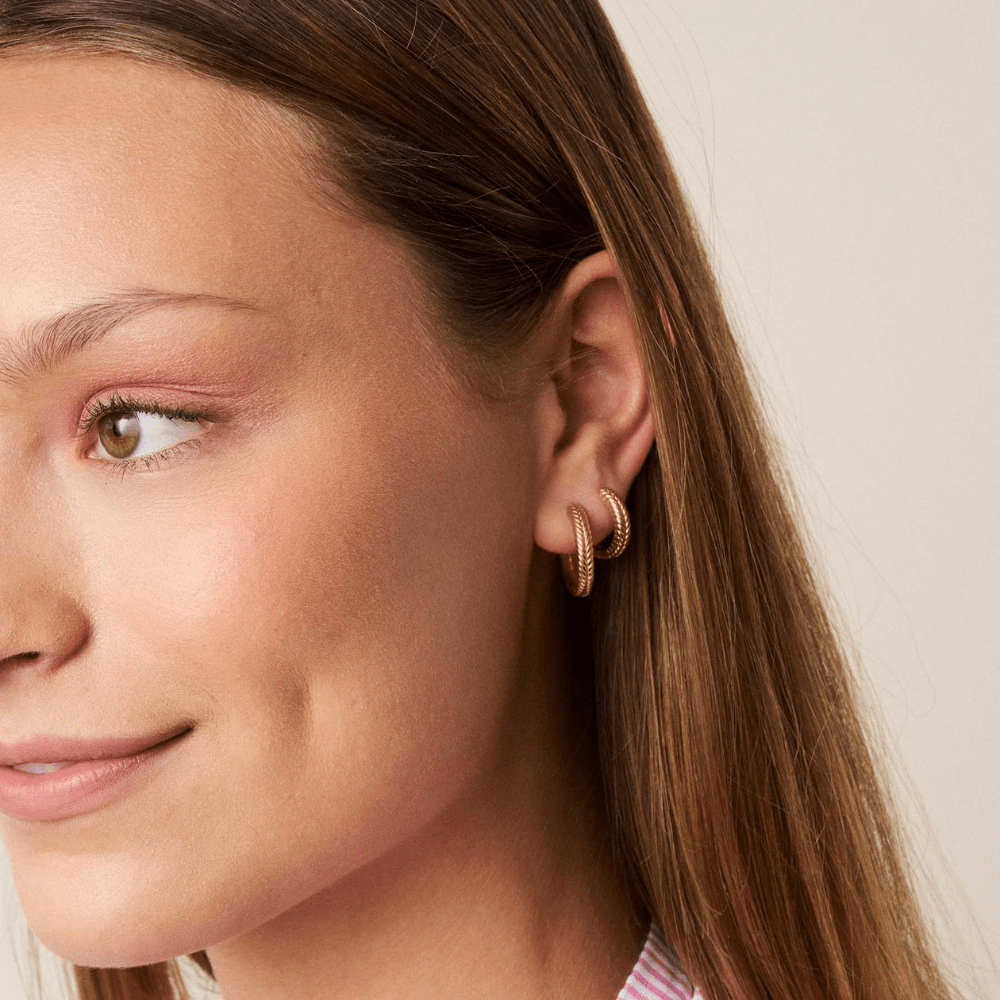 Carré Øreringe Fishbone hoops øreringe 15 mm - forgyldt FH 4492 1,5cm 1pc.