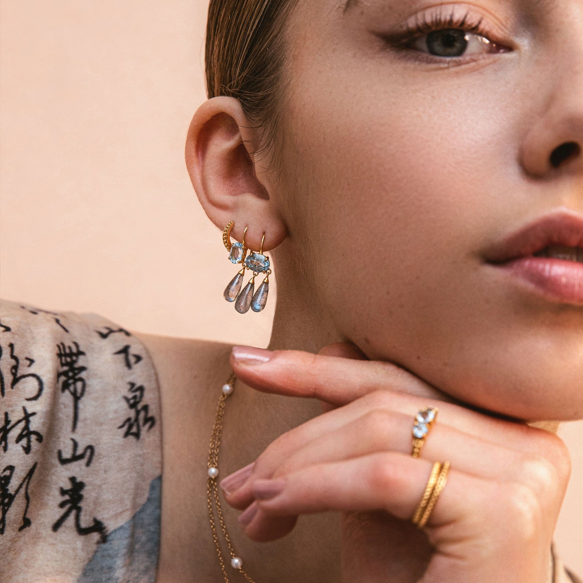 Carré Øreringe Pirus øreringe med blå topas - forgyldt FH 4478 BT