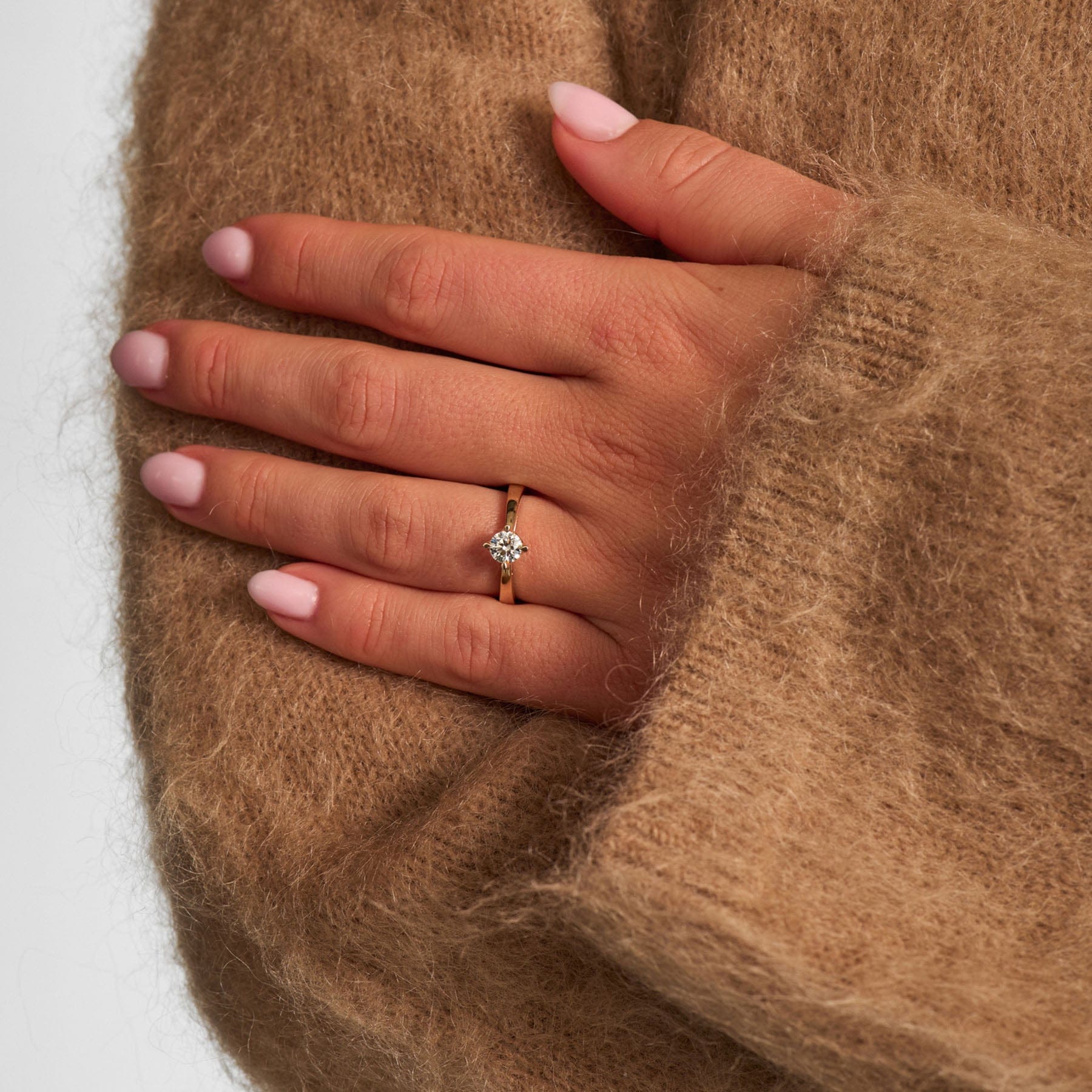 Mads Z Ringe Crown solitaire ring med 0,50 ct. diamant - 14 Karat