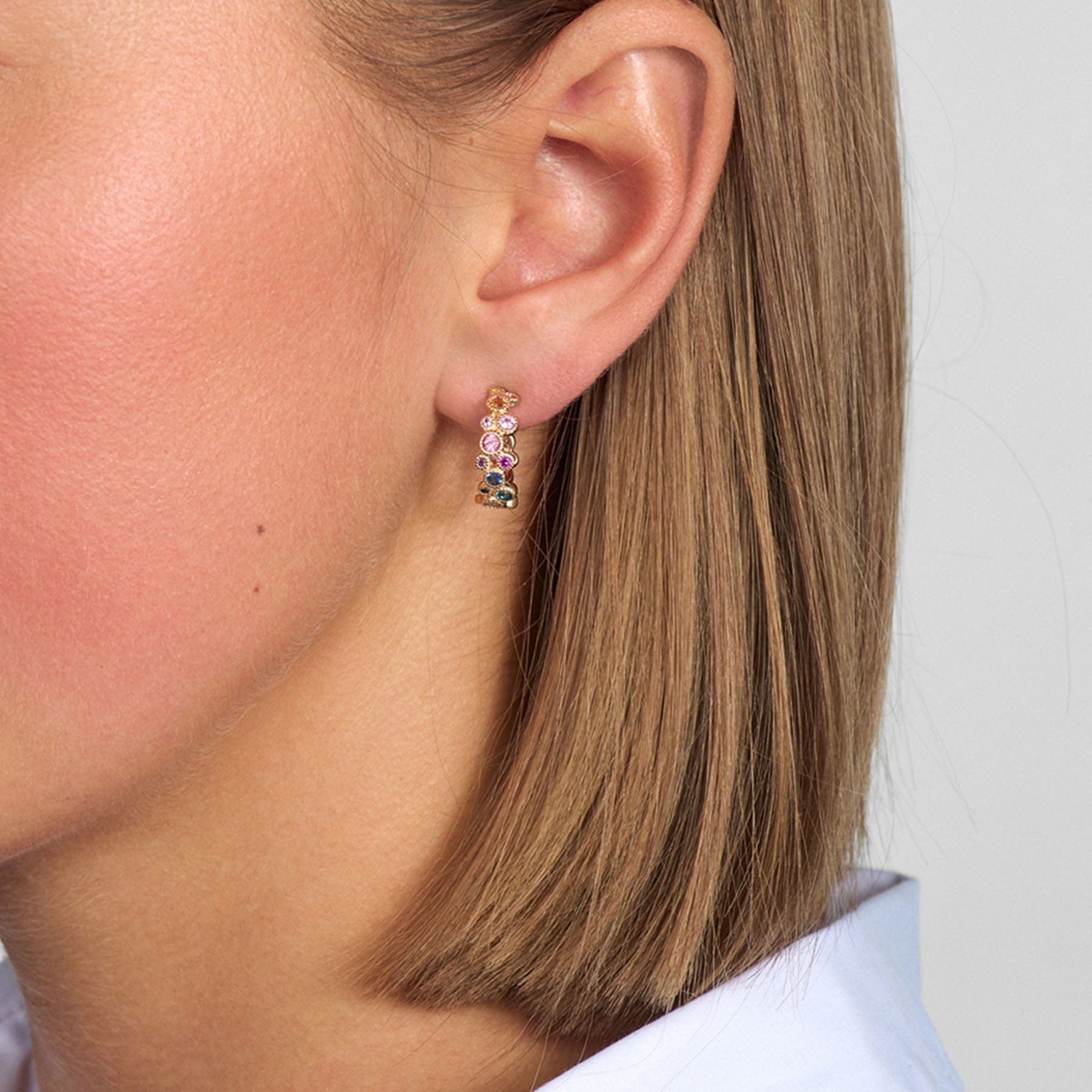 Mads Z Øreringe Luxury Rainbow ørestik halvcreol - 14 Karat 1514065