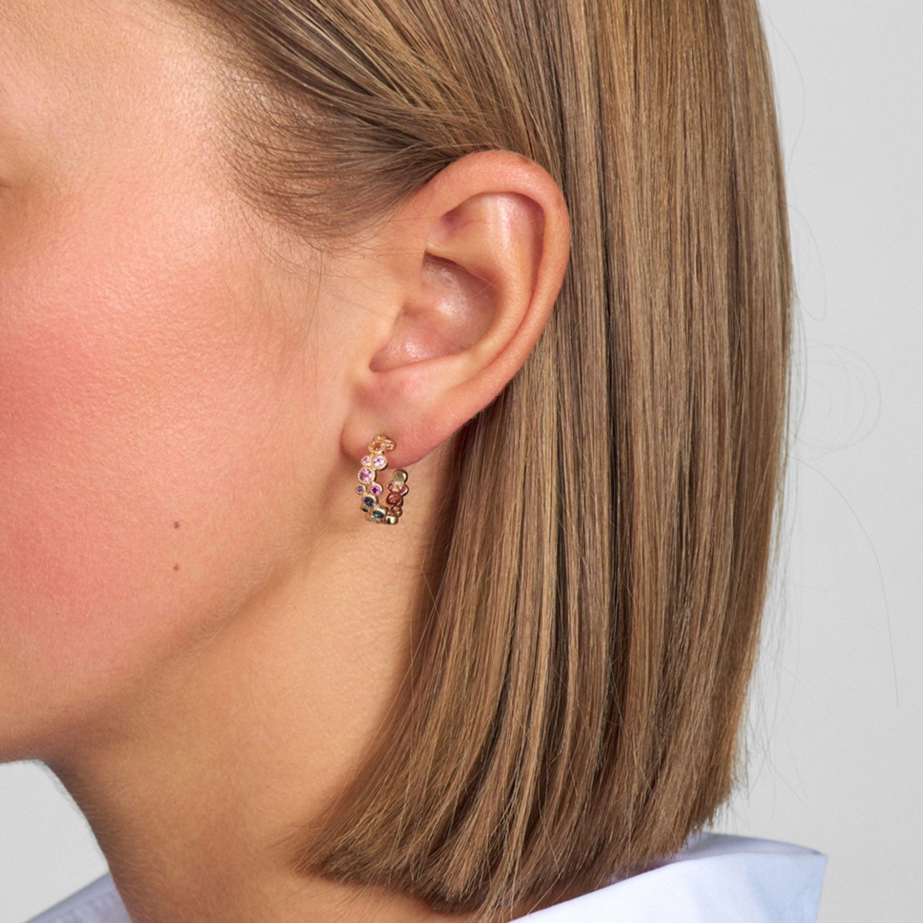 Mads Z Øreringe Luxury Rainbow ørestik halvcreol - 14 Karat 1514065
