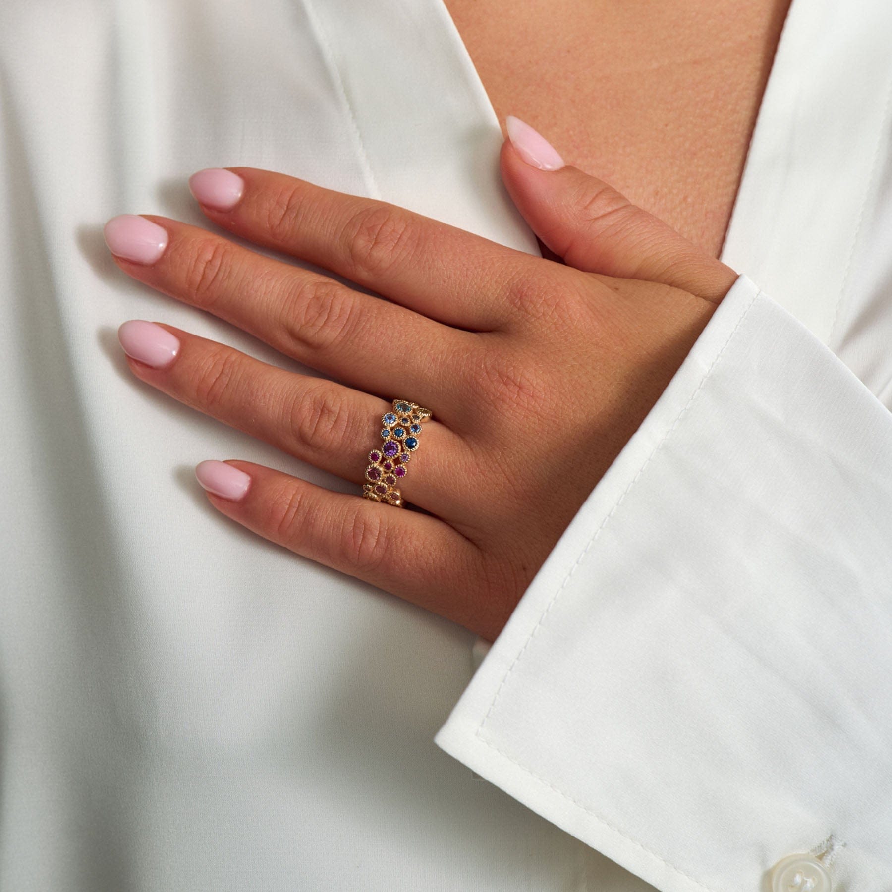 Mads Z Ringe Luxury Rainbow ring med ægte sten - 14 Karat