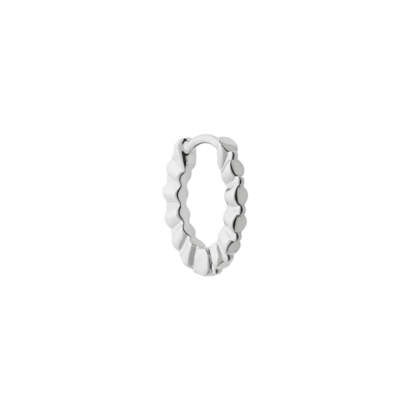 Maria Black Øreringe True Romance 10 huggie med labgrown diamanter - 14K hvidguld