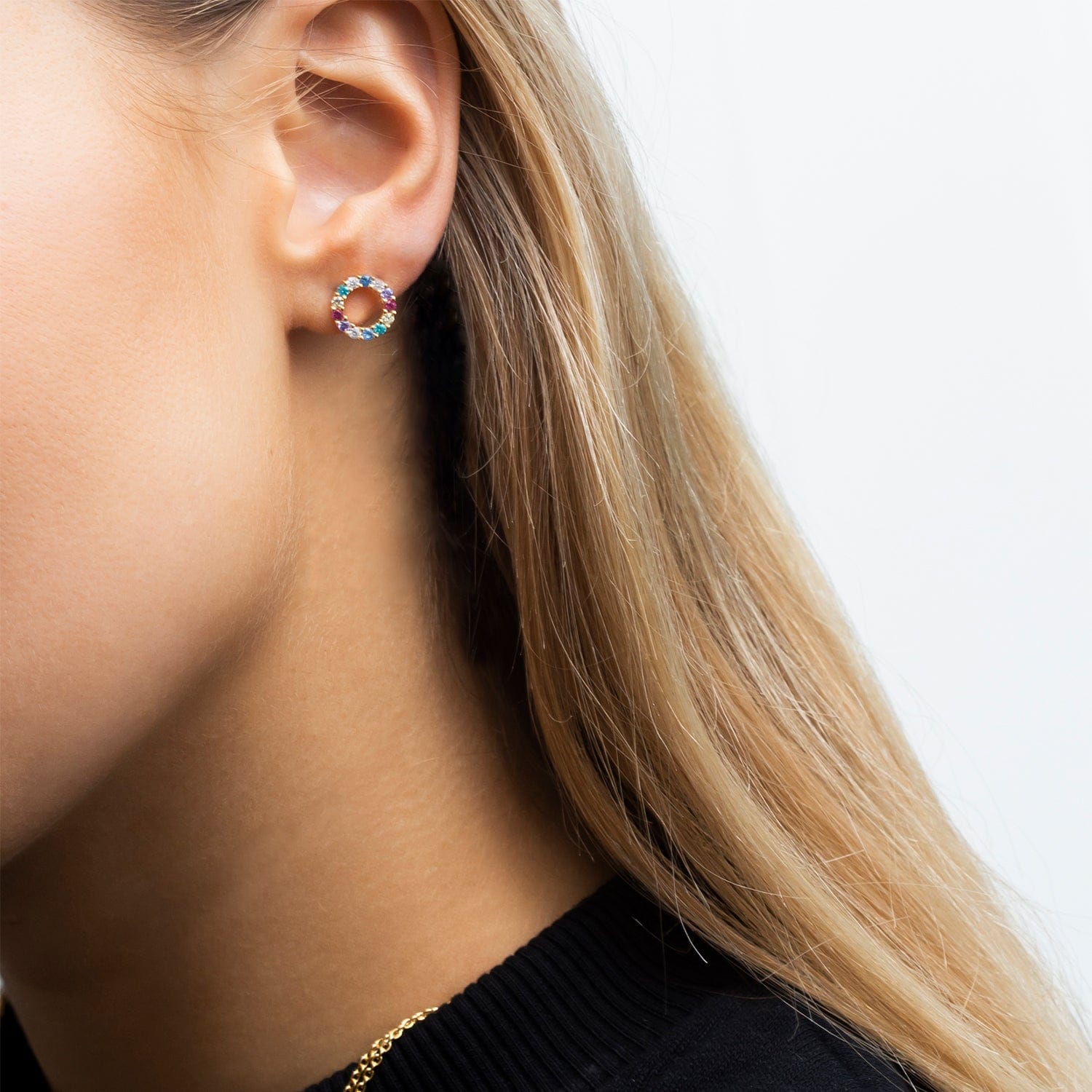 Sif Jakobs Øreringe Biella uno piccolo øreringe hvide zirkoner - forgyldt sj-e337-cz-yg