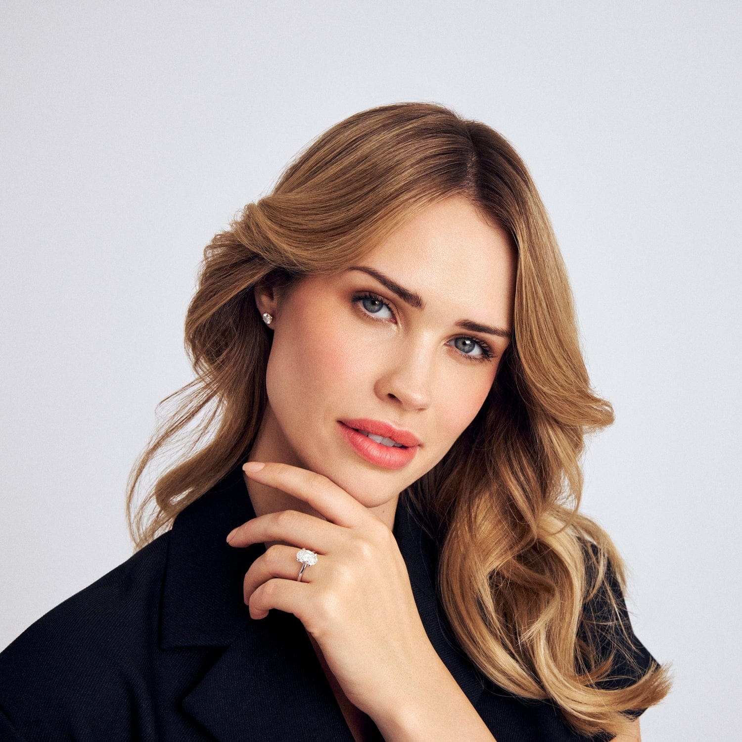 Sif Jakobs Ringe Grace Ovale Solitaire diamantring 2,00 carat - 14 karat hvidguld